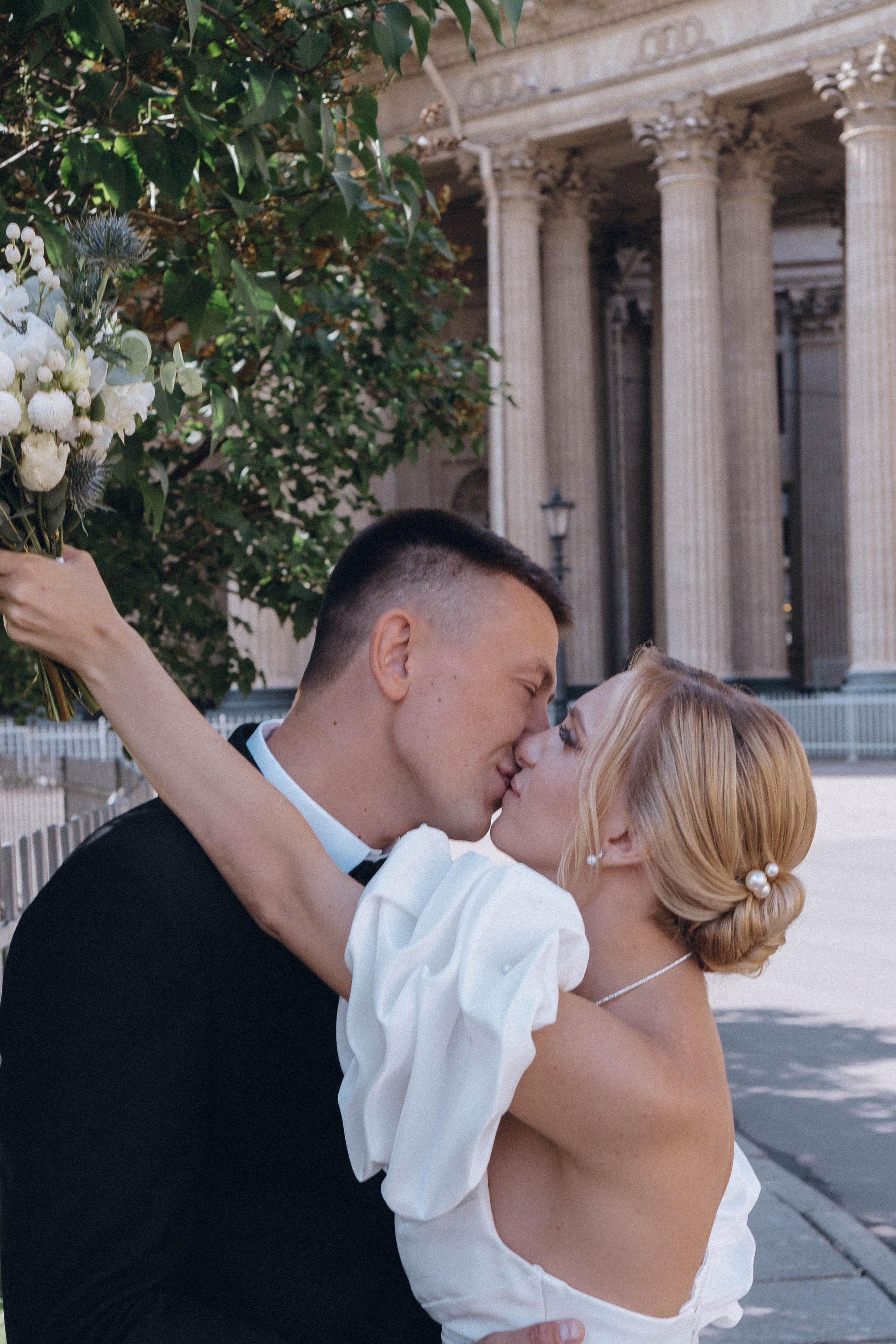 СВАДЕНБНАЯ СЬЕМКА НА КАТЕРЕ ПО КАНАЛАМ САНКТ-ПЕТЕРБУРГА И В АКВАТОРИИ НЕВЫ. Профессиональный фотограф, Санкт-Петербург — Виктория Богомолова