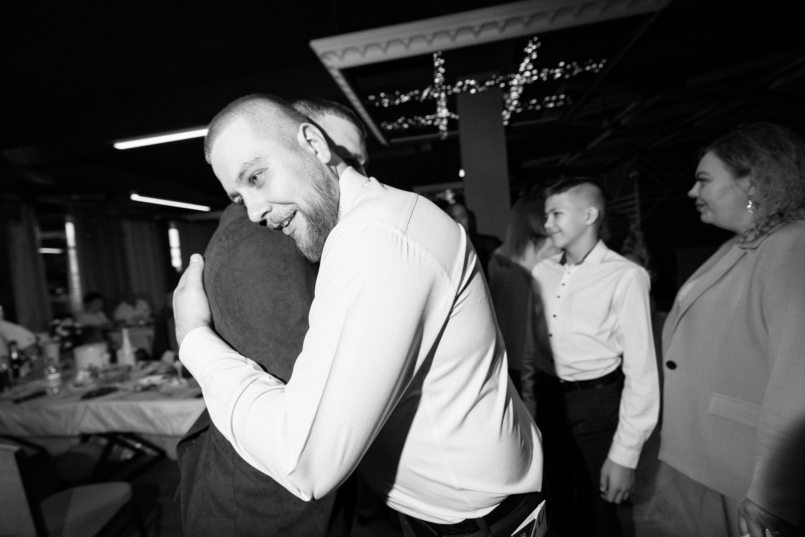 Красный кабриолет. Фотограф Ангарск Иркутск Ксения Король