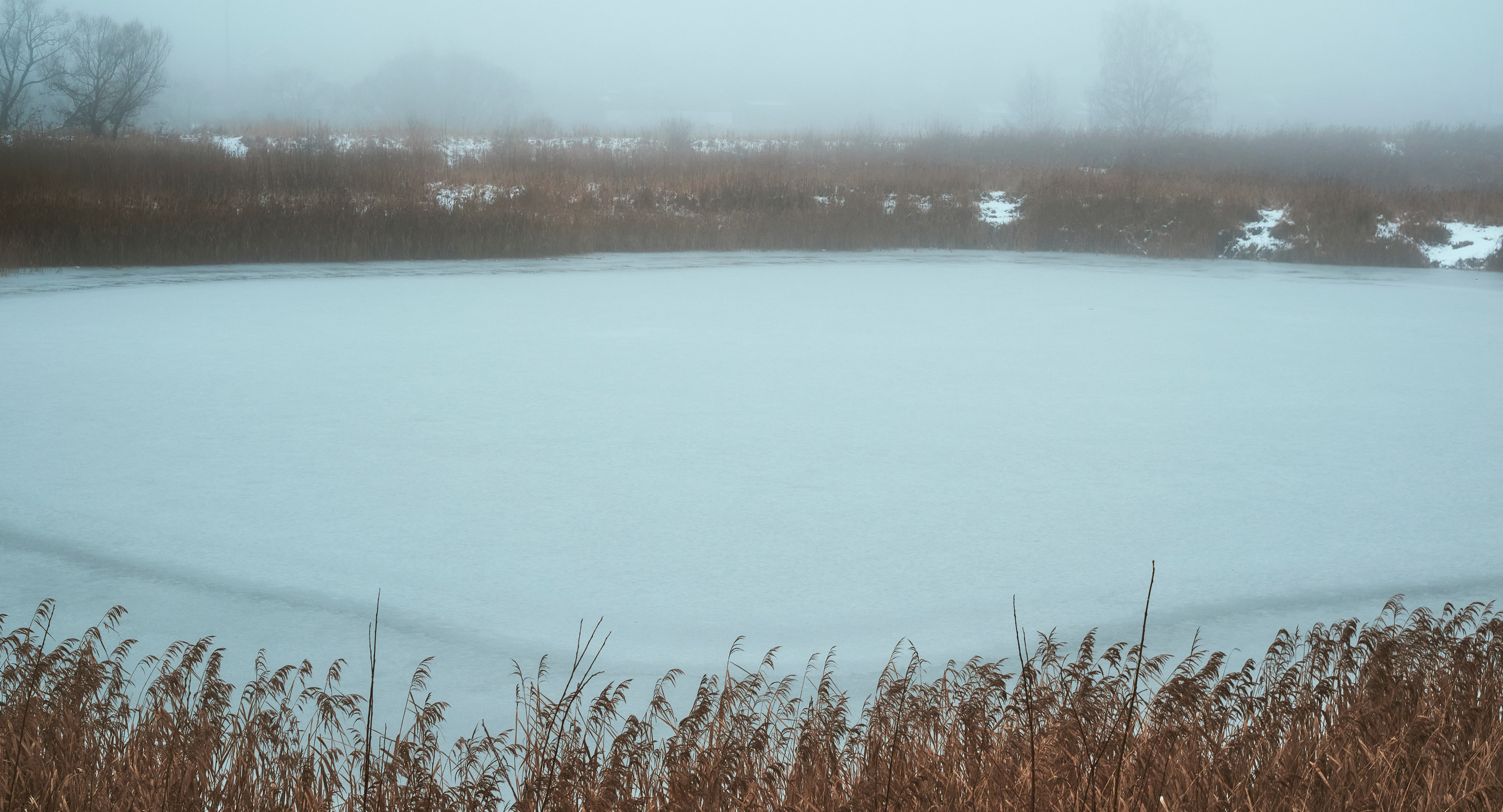 Съемкав туман. Фотограф для маркетплейсов в Иваново | Съемки одежды и белья