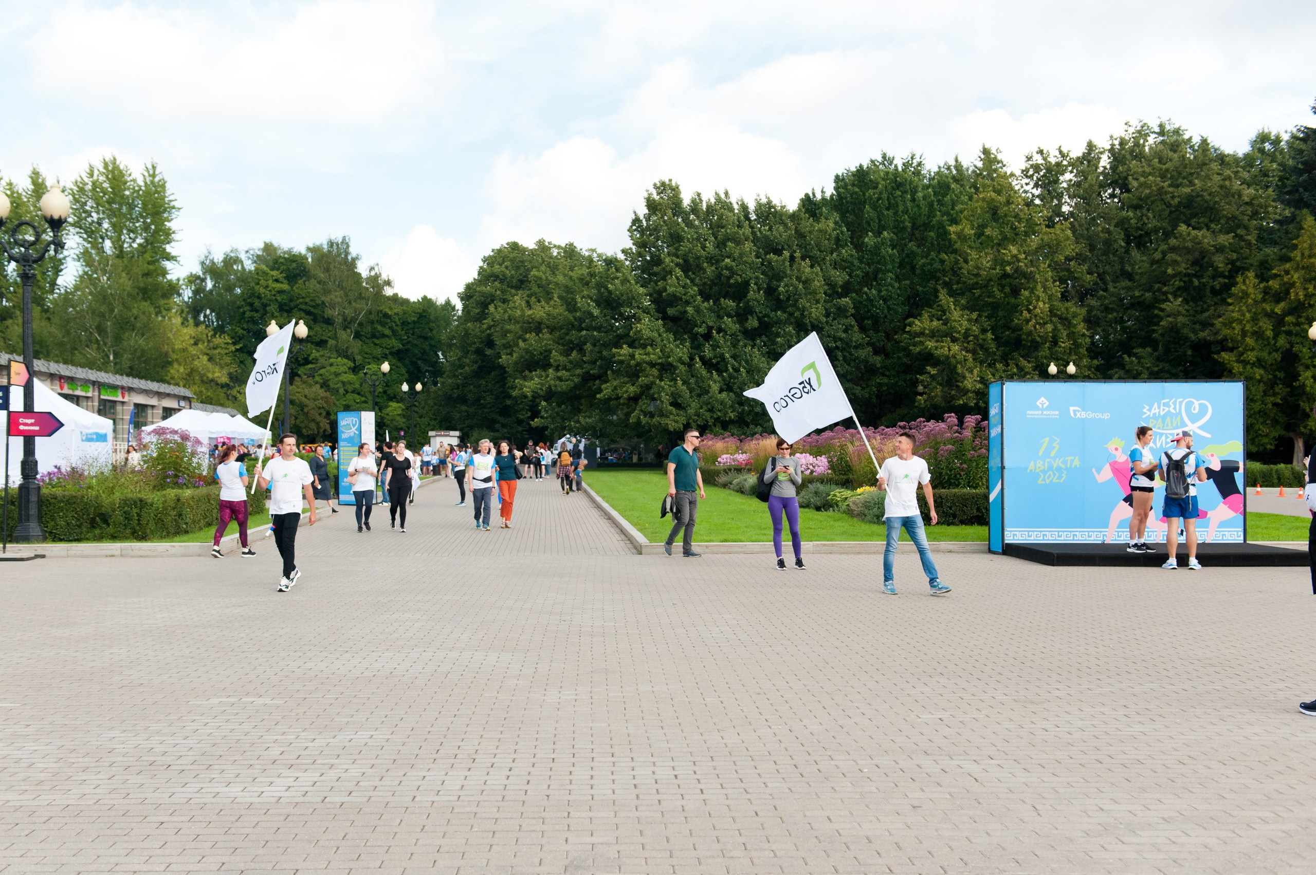 Корпоративное. Забег X5 Retail Group. Репортажный фотограф и видеограф Слава Думчев. Тимбилдинги, отчетники, корпоративы