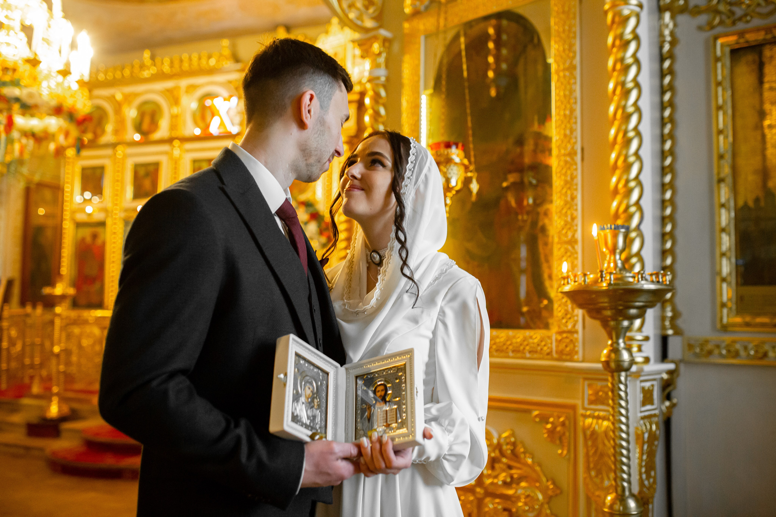 Храм Владимирской иконы Божией Матери в селе Быково. Свадебный и семейный фотограф