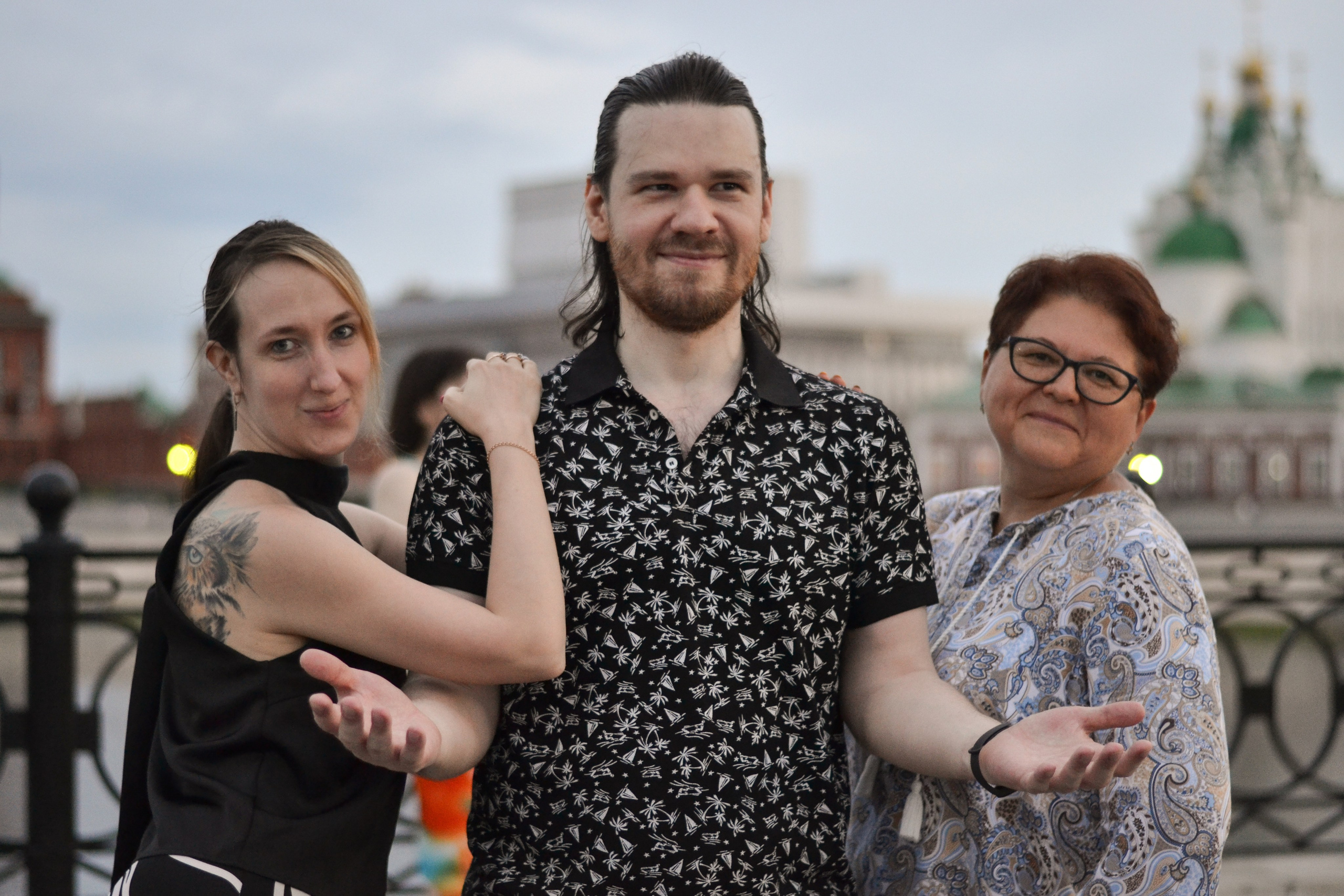 Оупен. Семейный и свадебный фотограф в Йошкар-Оле Виктор Крайт