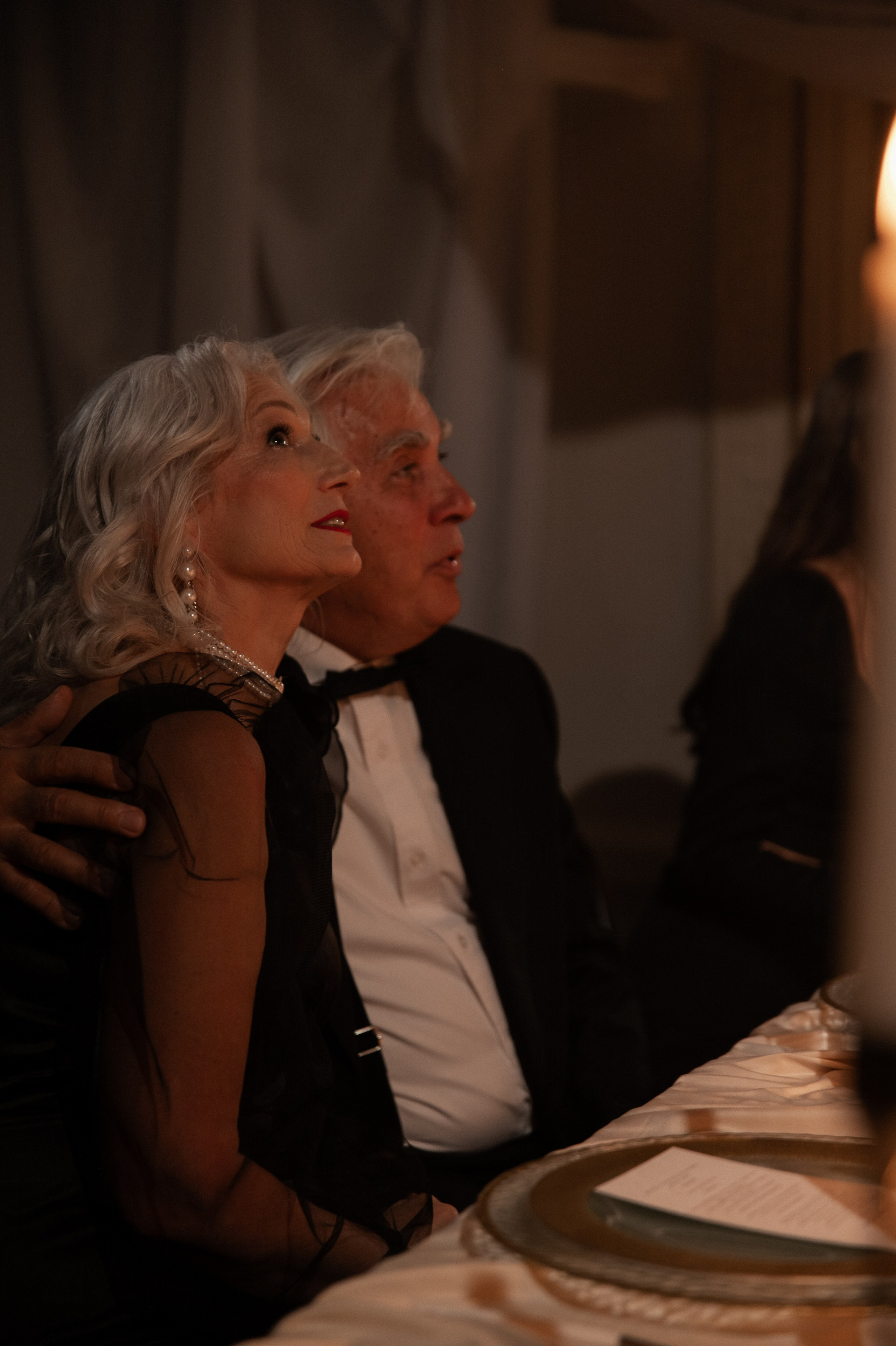 Камерный свадебный ужин при свечах в старинном особняке в фотостудии 21. Kult. Ярослава Ерина — свадебный фотограф в Москве