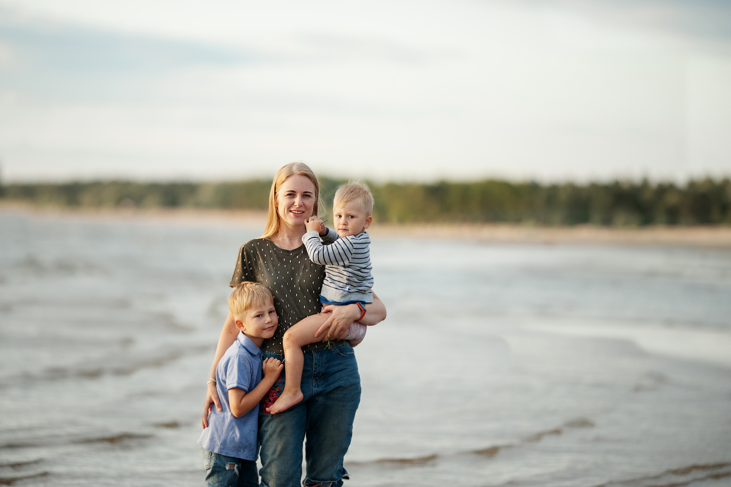 Над водой. Ваш семейный фотограф