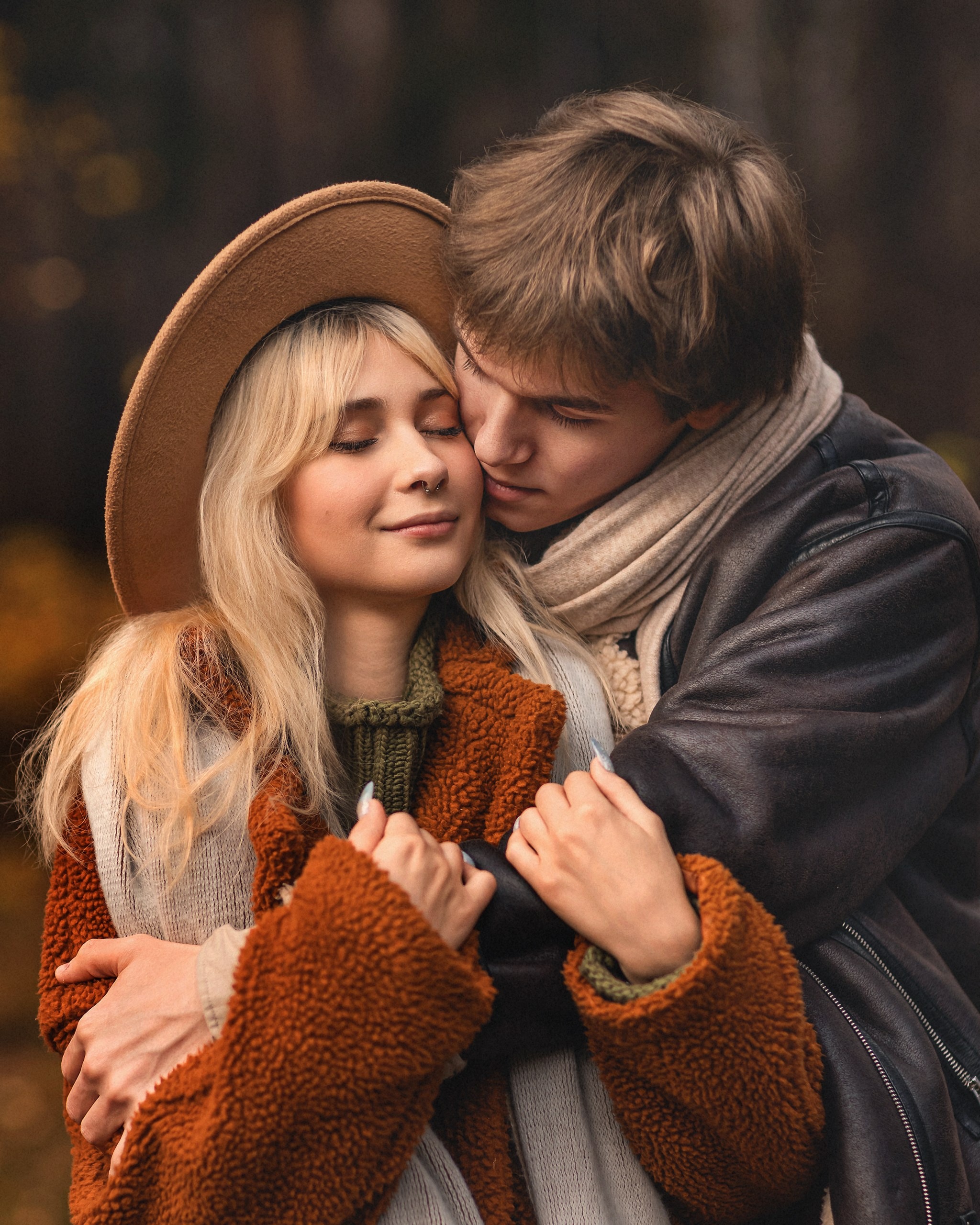 Осенняя лавстори. Детский и семейный фотограф Елена Михайлова в Москве