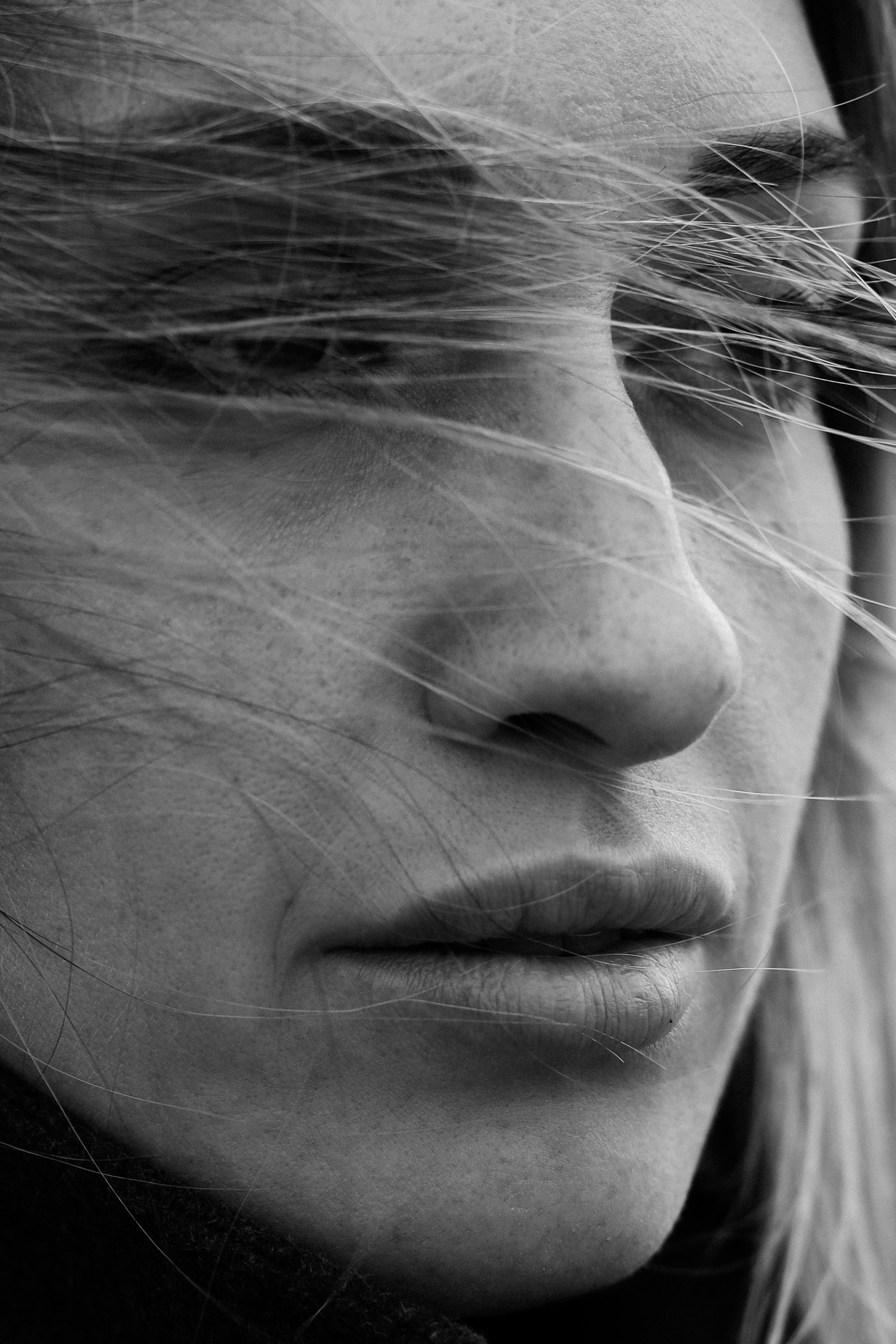 Женский портрет. Главная