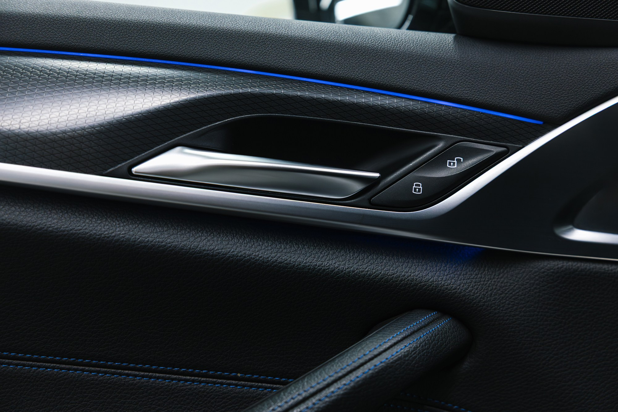 BMW 5 серия 2.0 AT, 2021, 136 265 км BMW 5 серия 2.0 AT, 2021, 136 265 км 3 800 000 ₽ X-TRADE. Автосалон «Х-Авто»