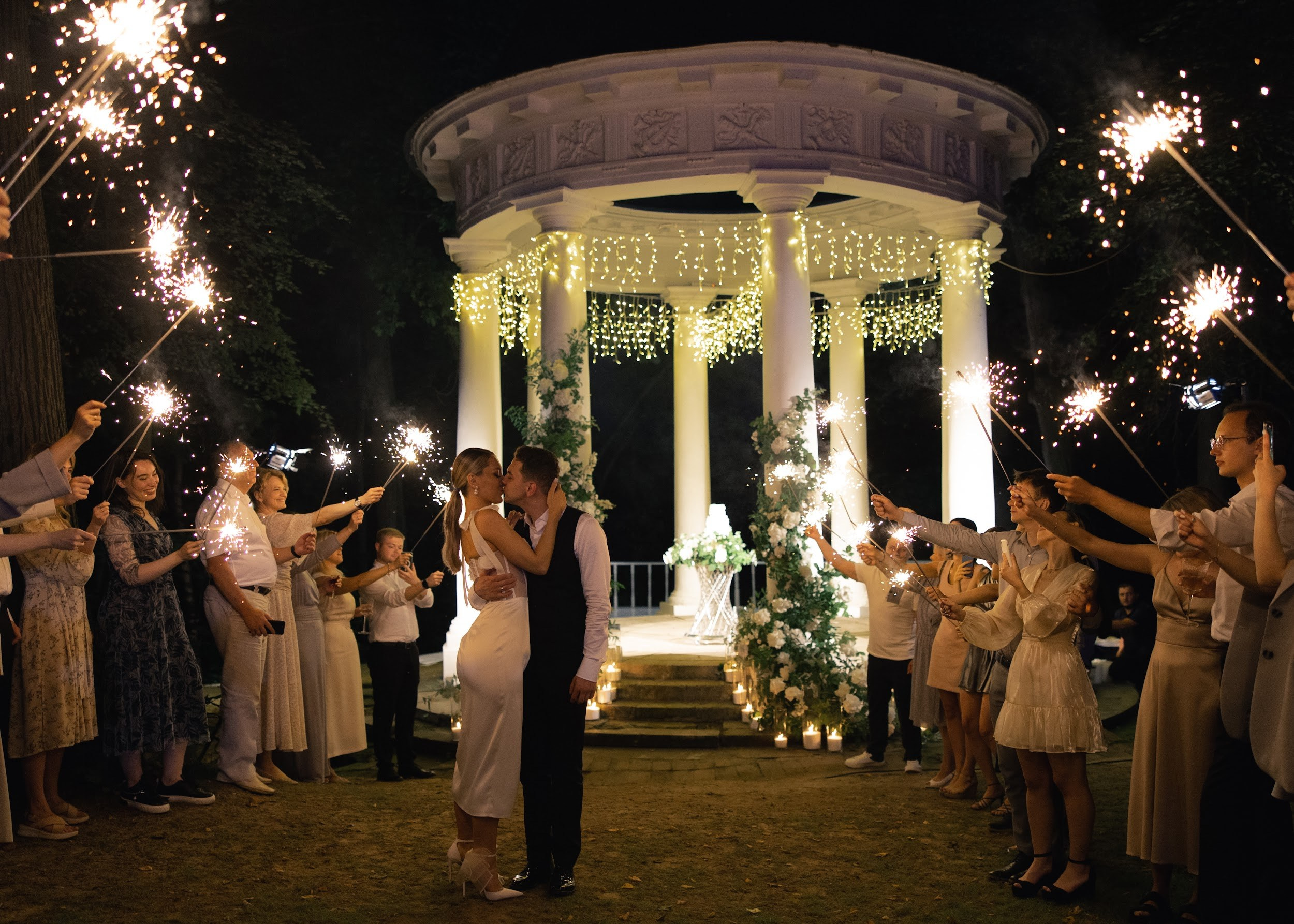 Влад & Лара. Агентство по организации мероприятий