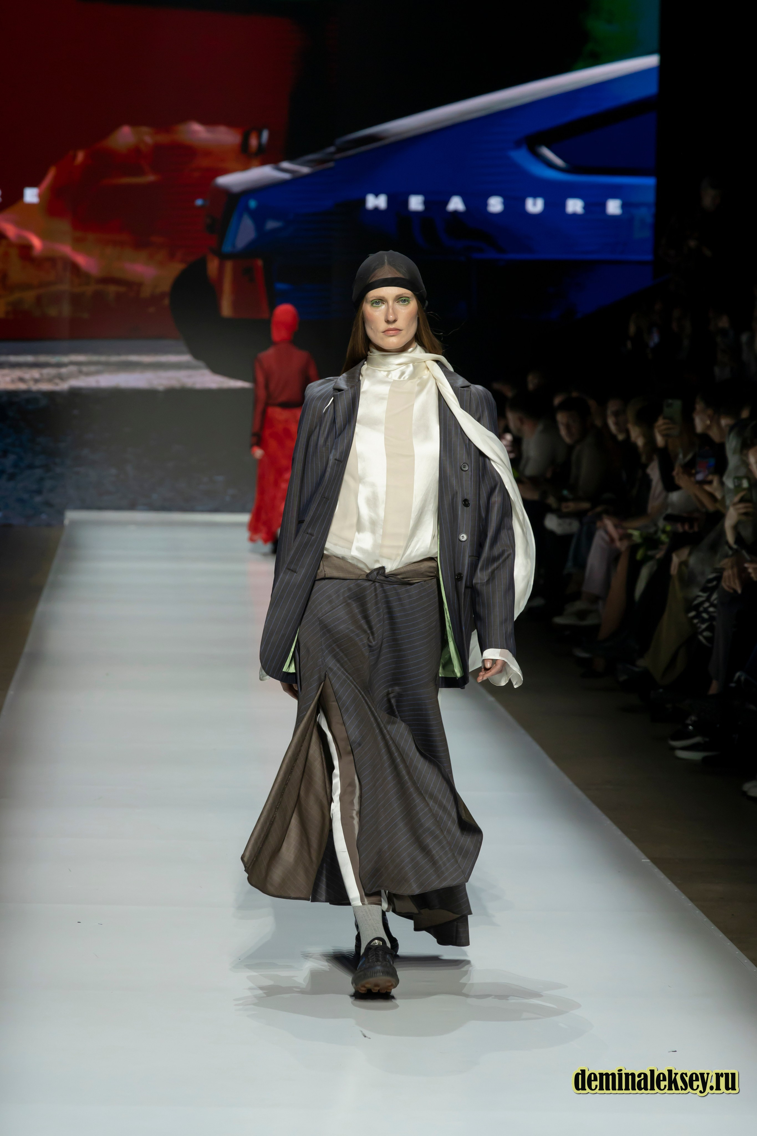 Московская неделя моды 2024 4 октября дизайнер Measure Махачкала. Репортажный, семейный и студийный фотограф в Москве Демин Алексей