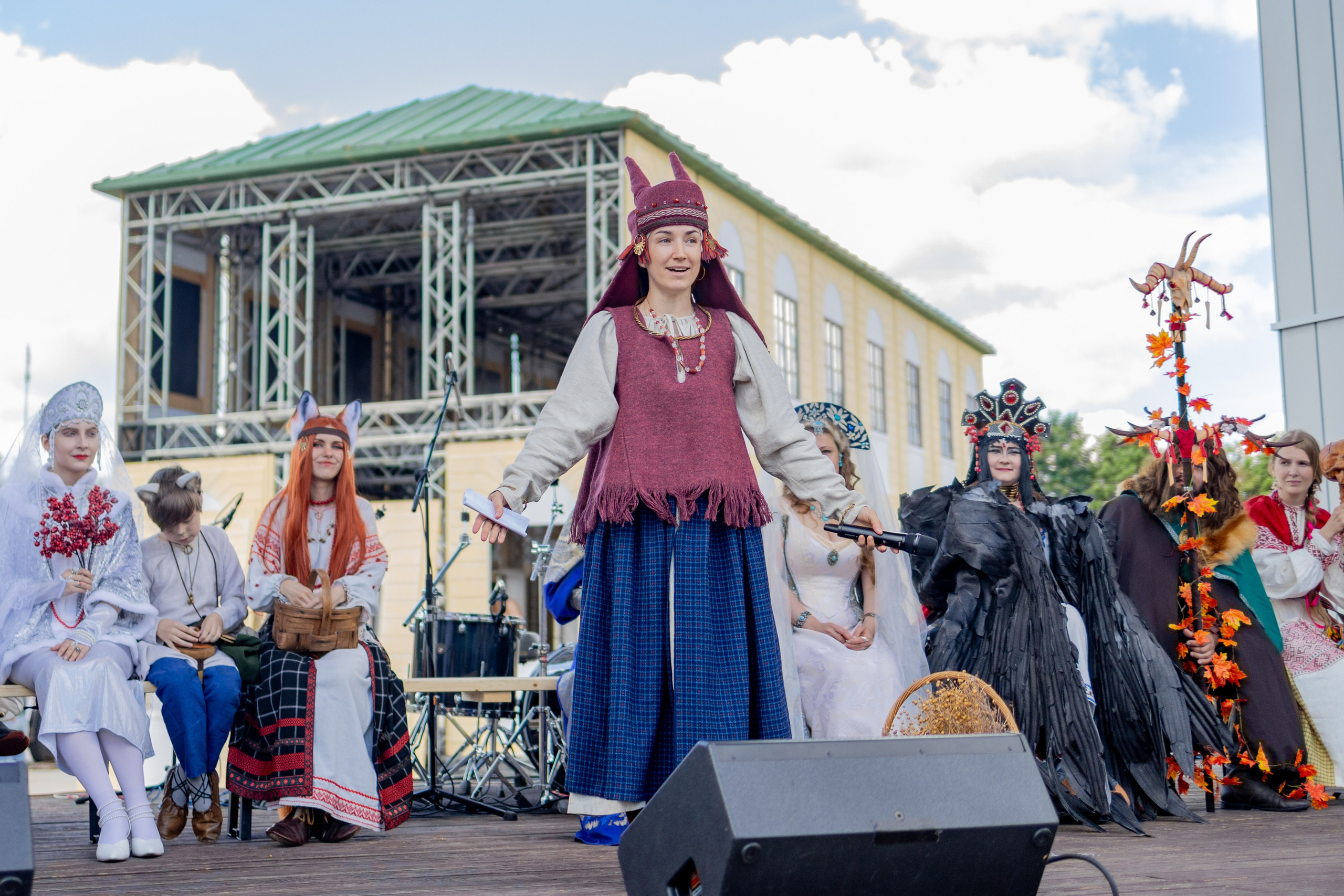 Земля Легенд: Солнце и медведь Фест. Репортажный, семейный и студийный фотограф в Москве Демин Алексей