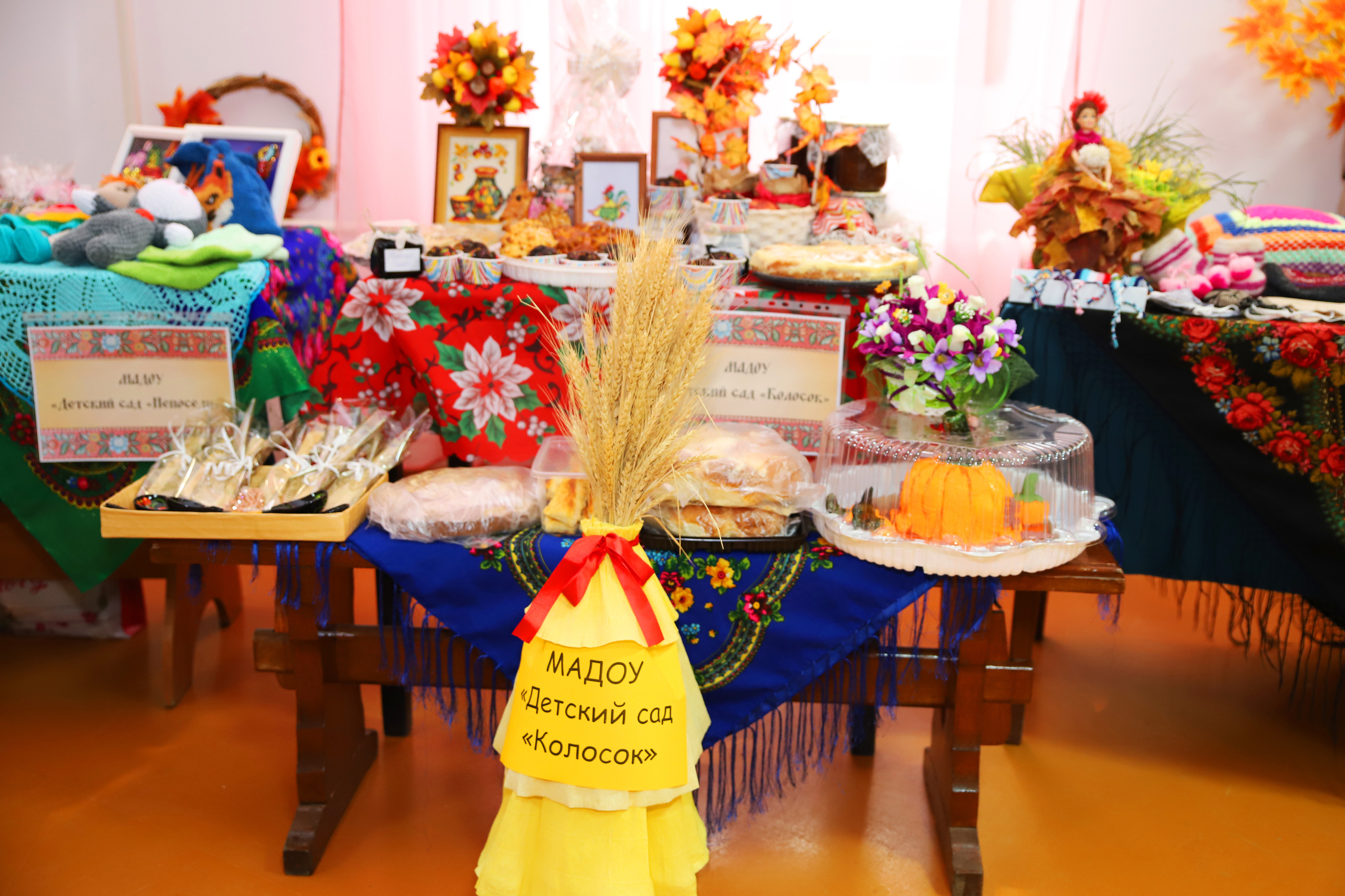 Покровская ярмарка в Воскресной школе. Семейный и детский фотограф в Тамбове Светлана Гуськова