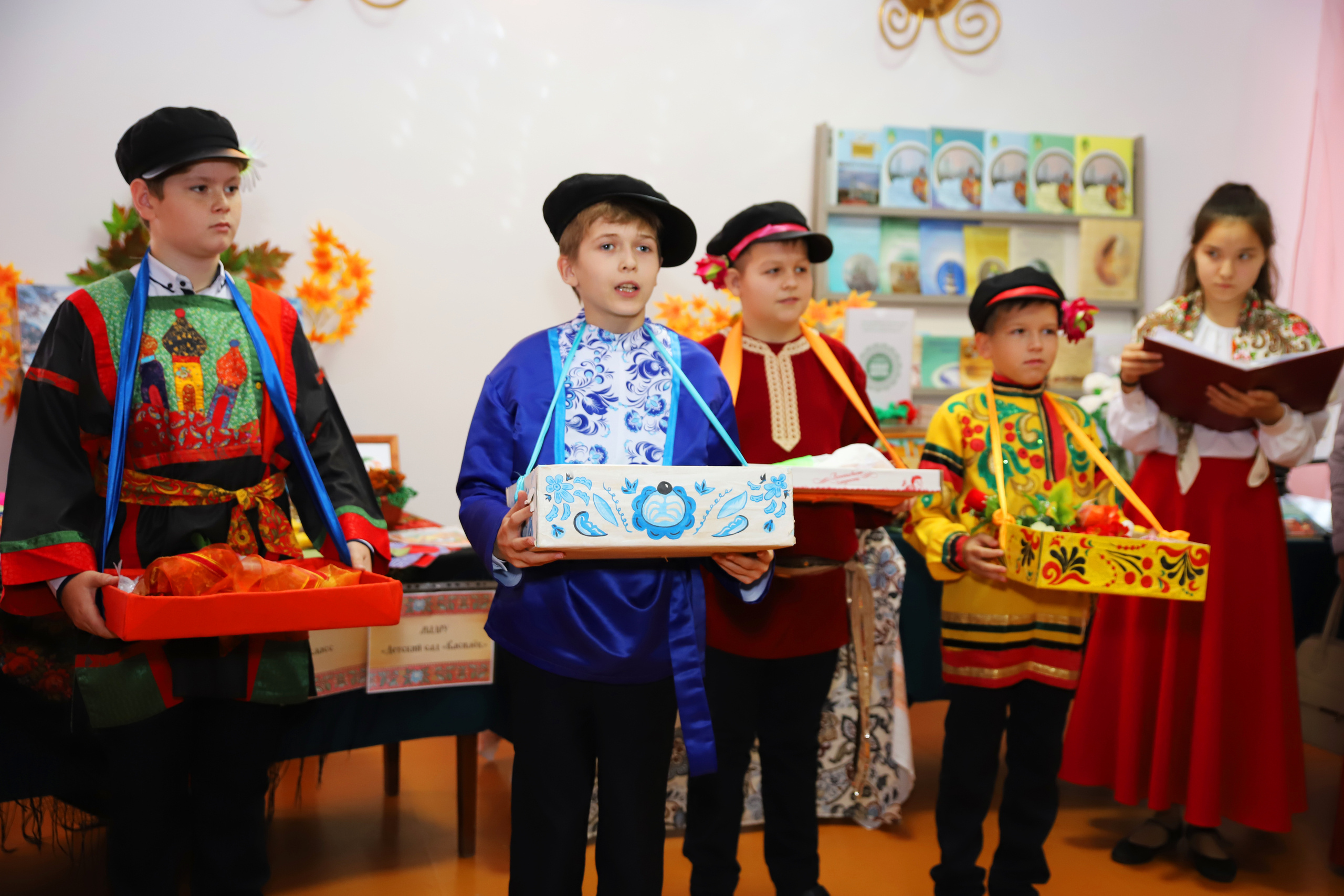 Покровская ярмарка в Воскресной школе. Семейный и детский фотограф в Тамбове Светлана Гуськова