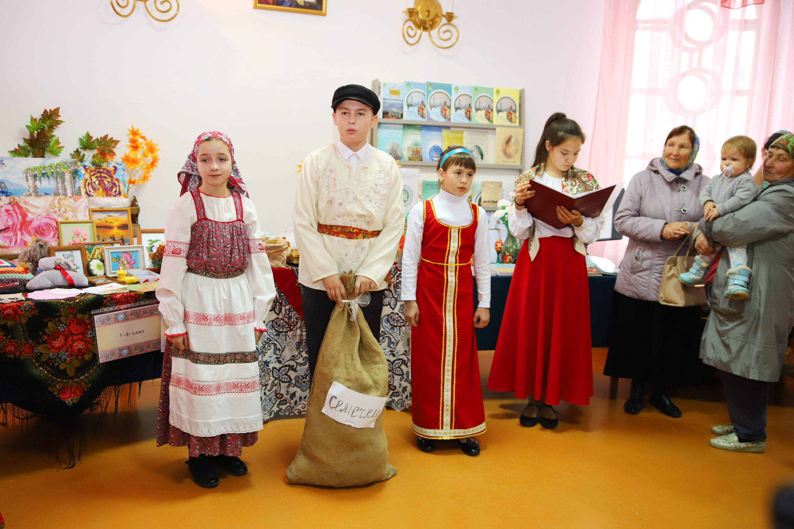 Покровская ярмарка в Воскресной школе. Семейный и детский фотограф в Тамбове Светлана Гуськова