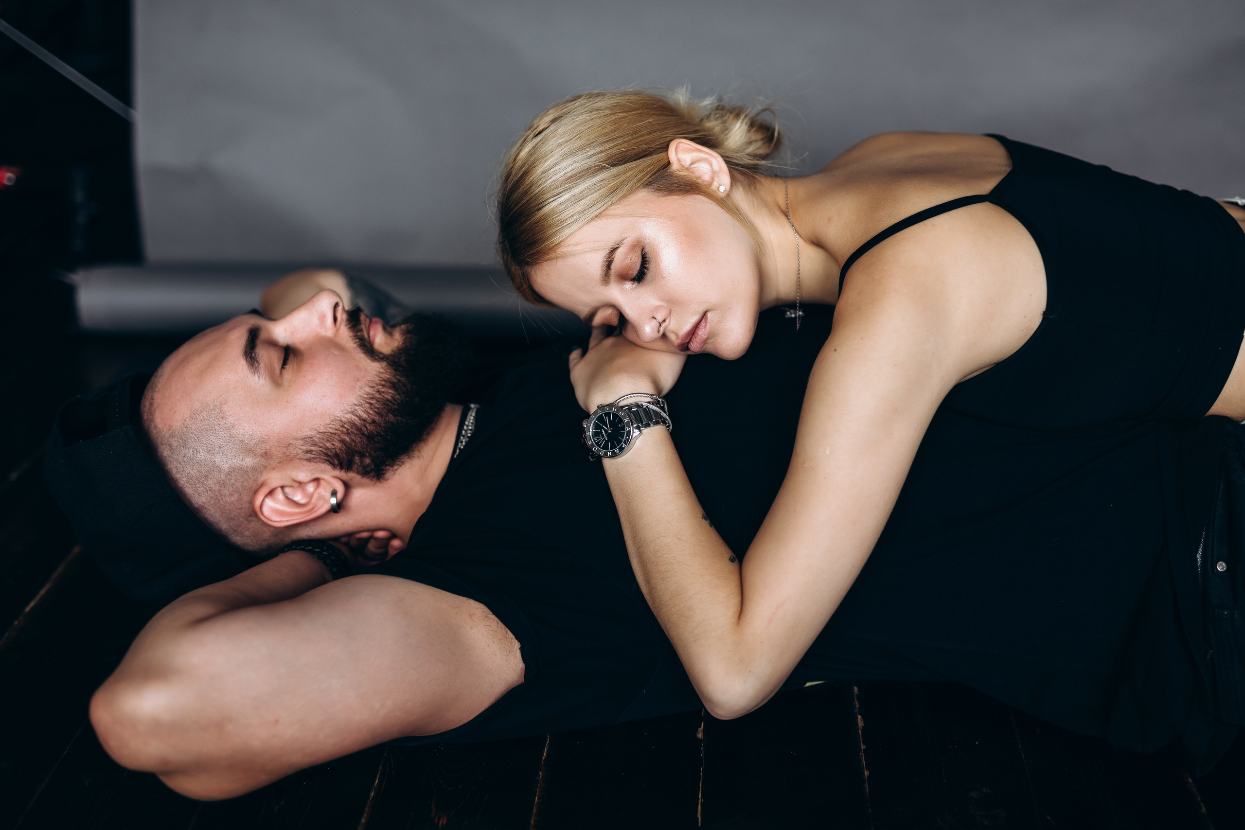 Нажми на play. Портретный женский фотограф Минск Беларусь Алена Янович