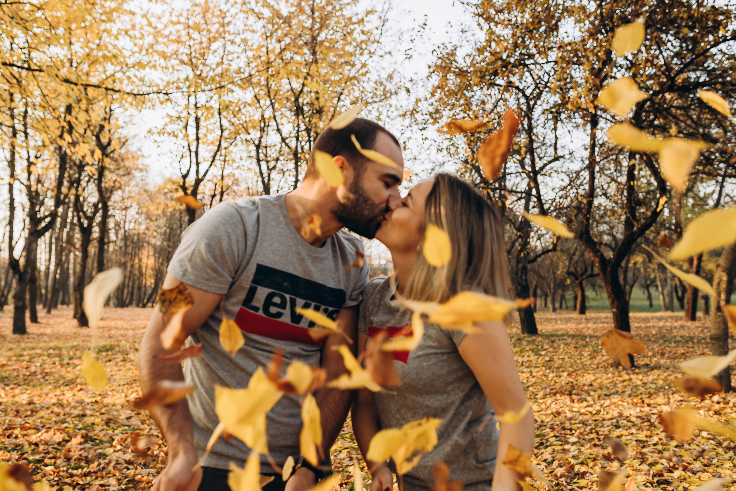 In love in autumn. Портретный женский фотограф Минск Беларусь Алена Янович