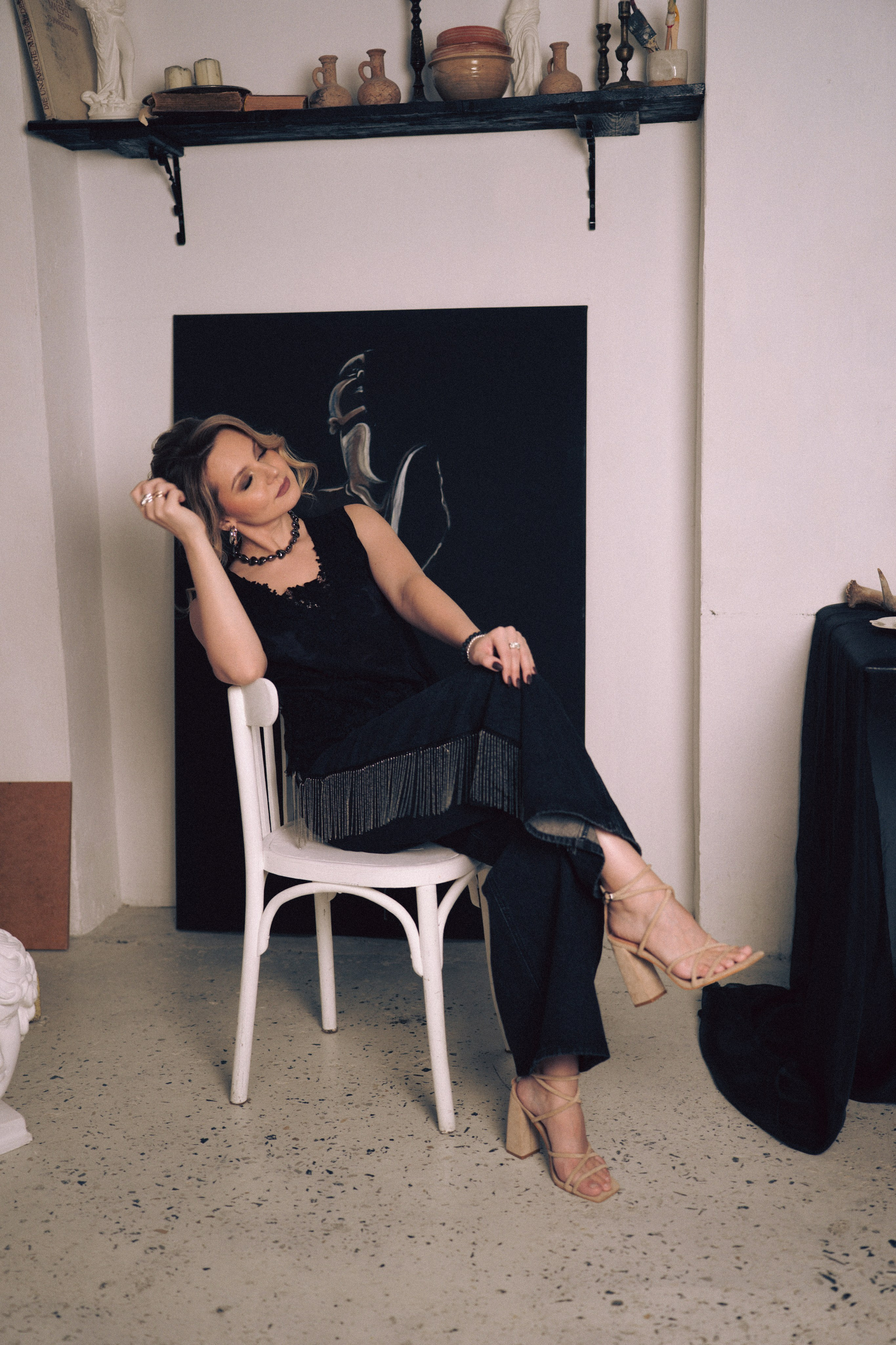 НОВОГОДНЯЯ ФОТОСЕСИИЯ В СТУДИИ ДЛЯ ДЕВУШКИ И ПРОГУЛКА ПО ЧЕРНЫШЕВСКОЙ. Профессиональный фотограф, Санкт-Петербург — Виктория Богомолова