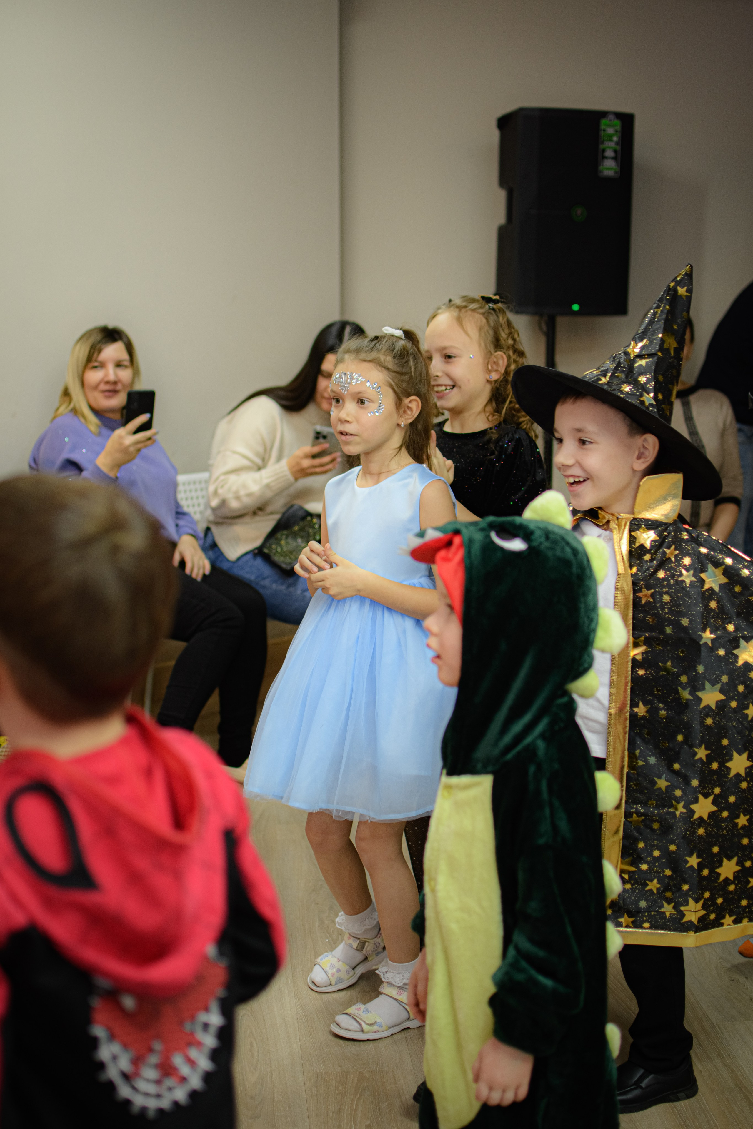 HAPPY NEW YEAR. Photokarish