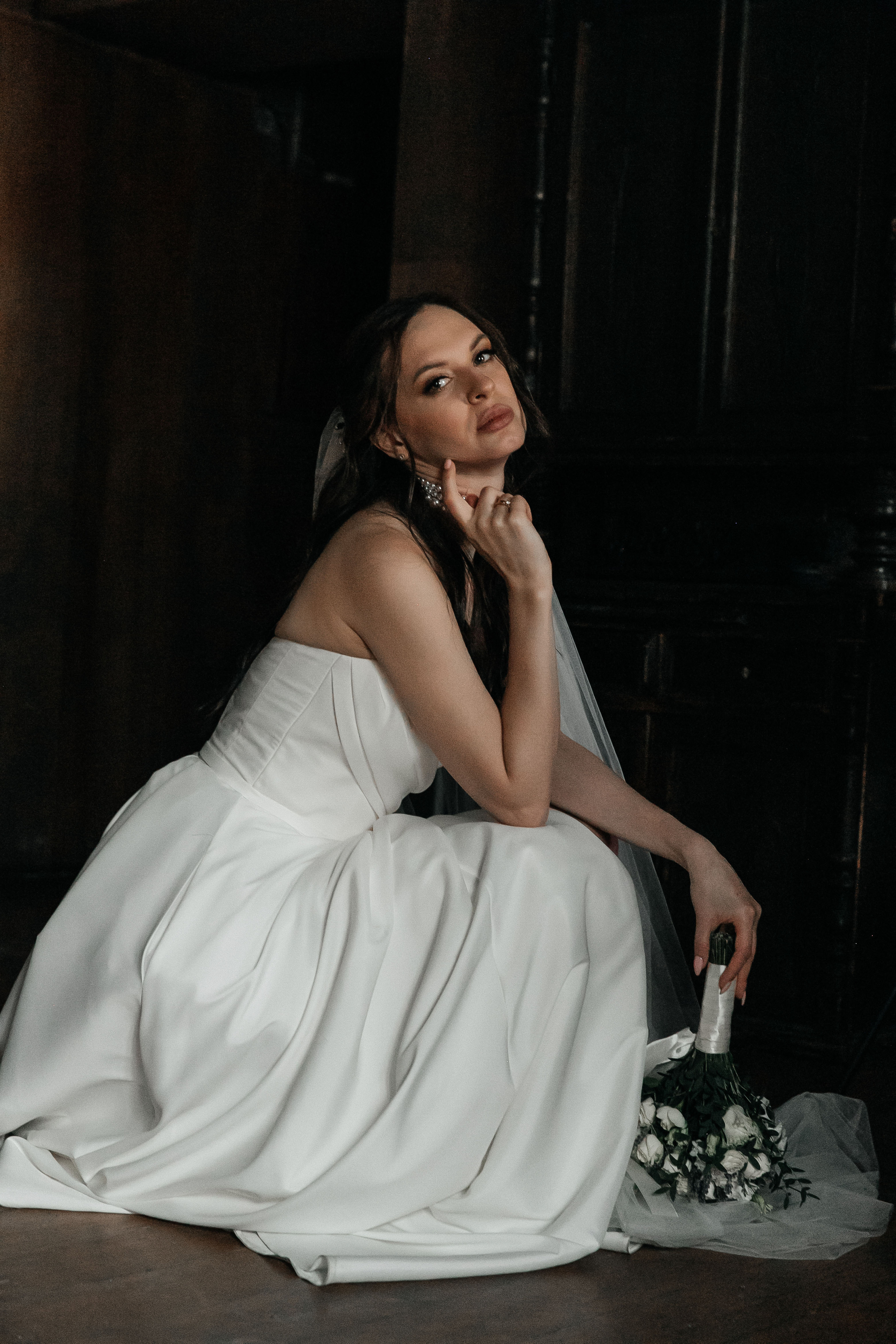 Свадьба зимой в Якиманка hall, отель Кадешевская, усадьба Роден. Свадебный фотограф в Москве Элина Ларченкова. Фото, которые цепляют