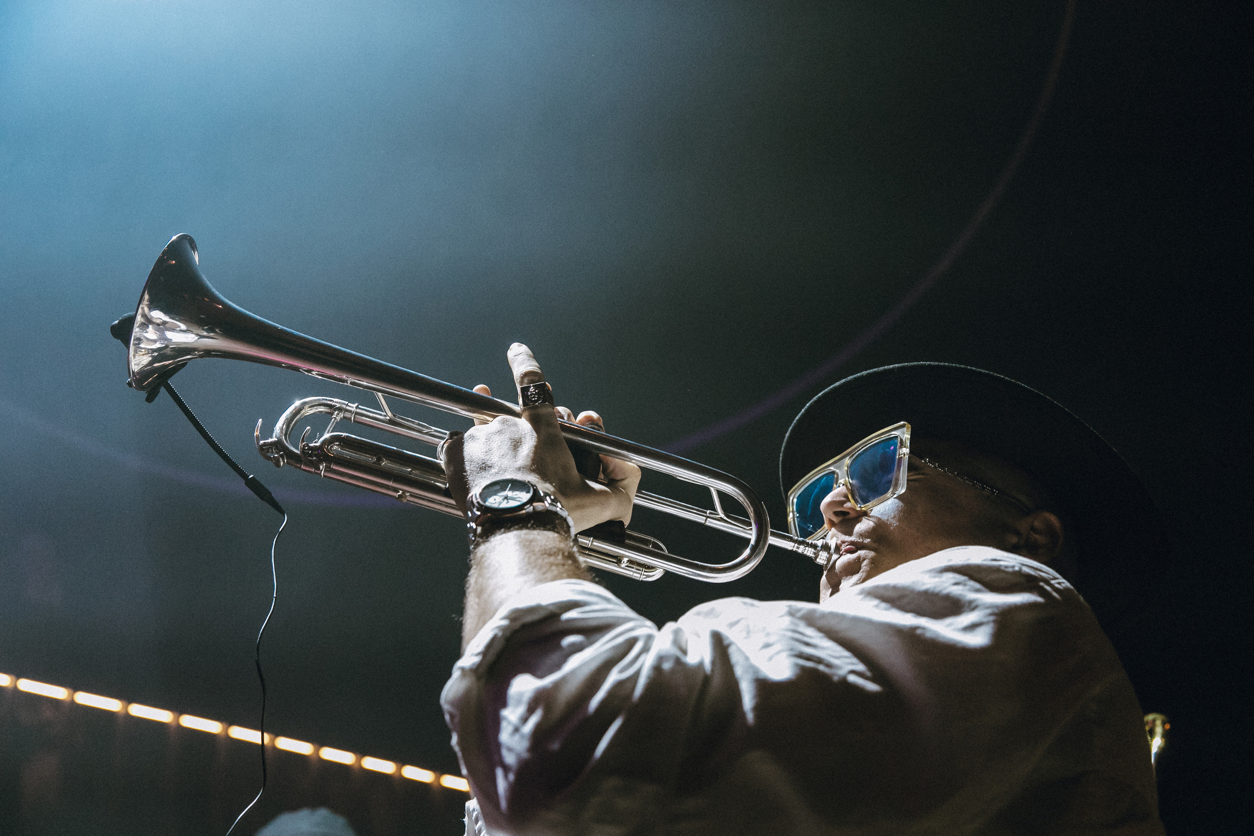 Концерт кавер-группы Mad Brass Band. Свадебный фотограф в Москве Элина Ларченкова. Фото, которые цепляют