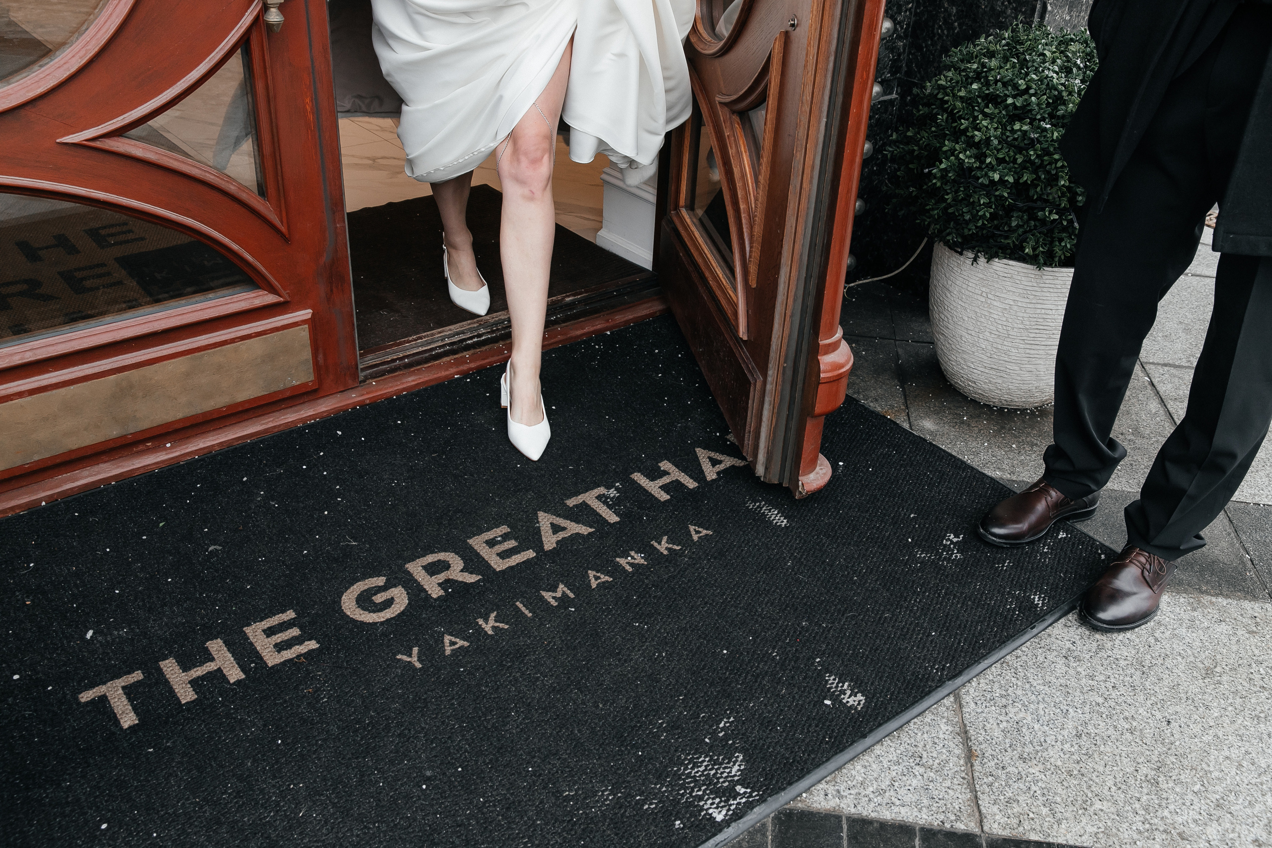 Свадьба зимой в Якиманка hall, отель Кадешевская, усадьба Роден. Свадебный фотограф в Москве Элина Ларченкова. Фото, которые цепляют