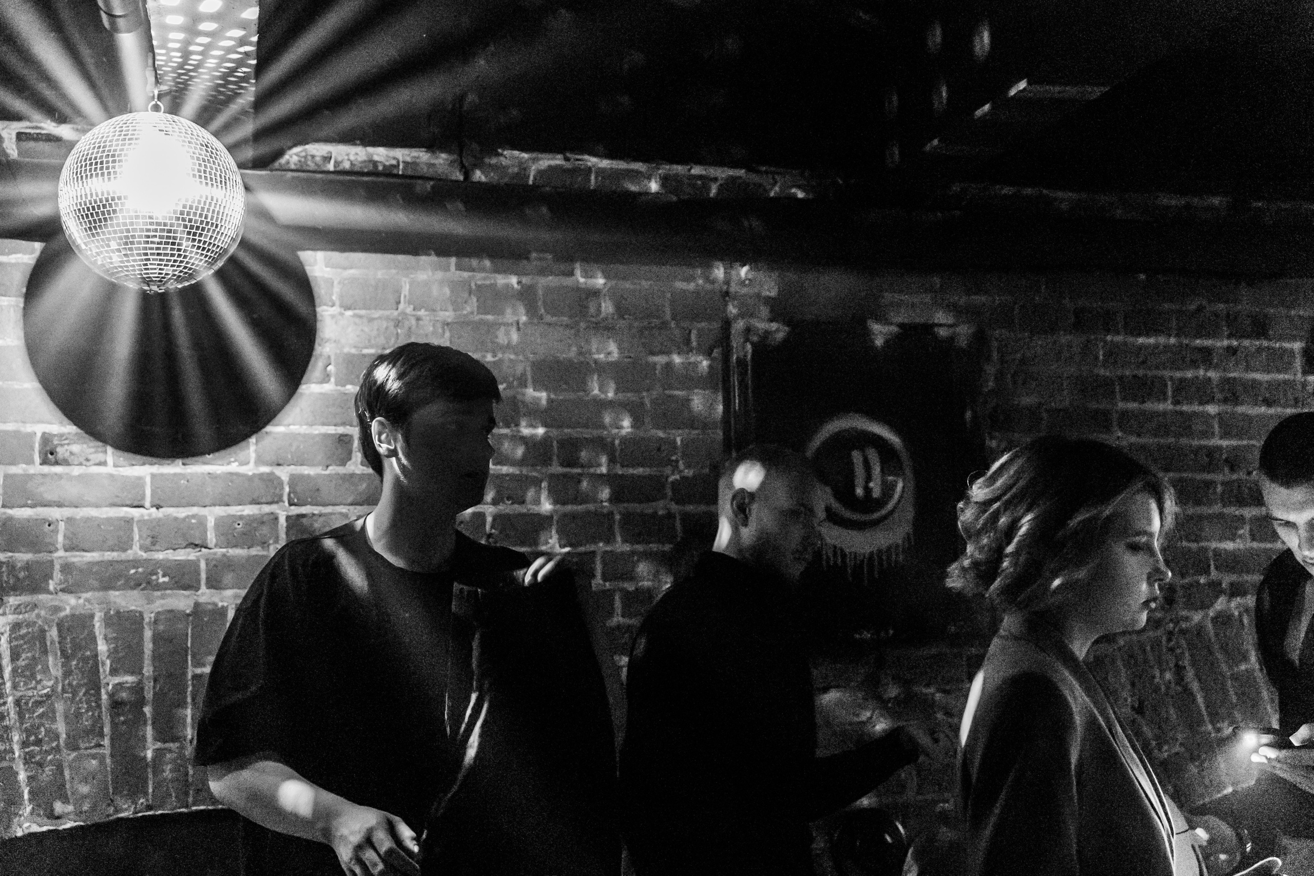 Концерт кавер-группы Mad Brass Band. Свадебный фотограф в Москве Элина Ларченкова. Фото, которые цепляют