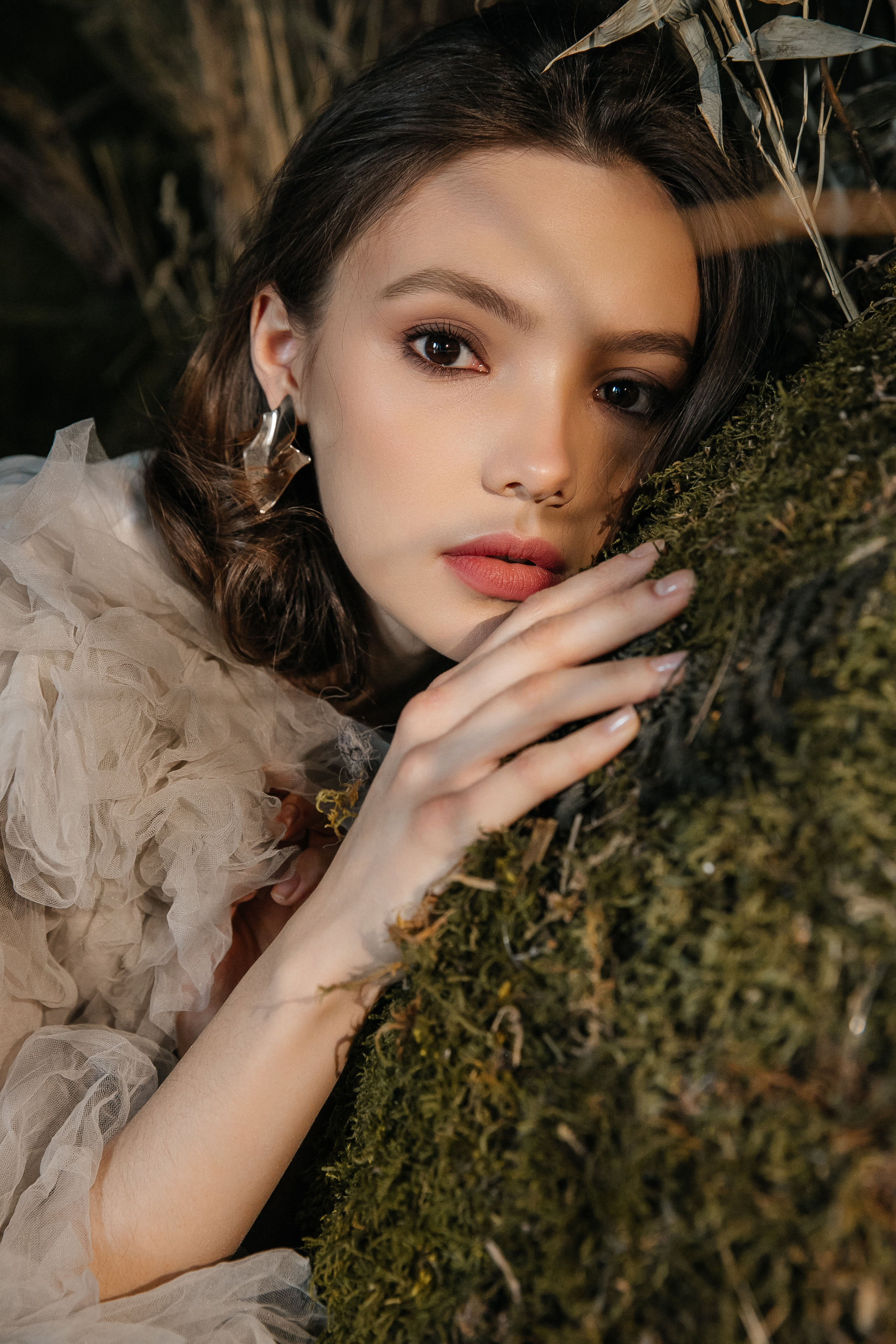 Фотосессия в студии со мхом. Свадебный фотограф в Москве Элина Ларченкова. Фото, которые цепляют