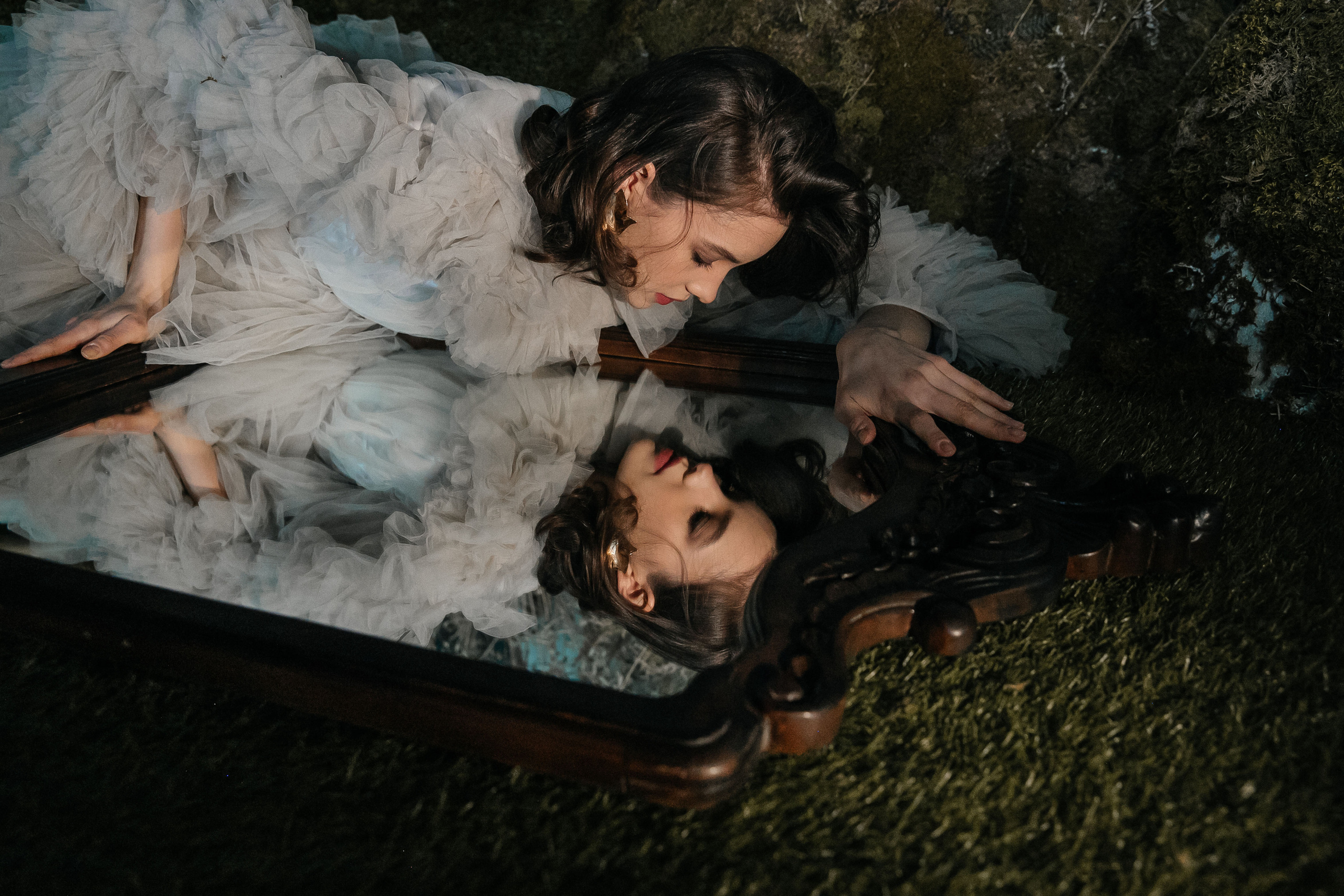 Фотосессия в студии со мхом. Свадебный фотограф в Москве Элина Ларченкова. Фото, которые цепляют