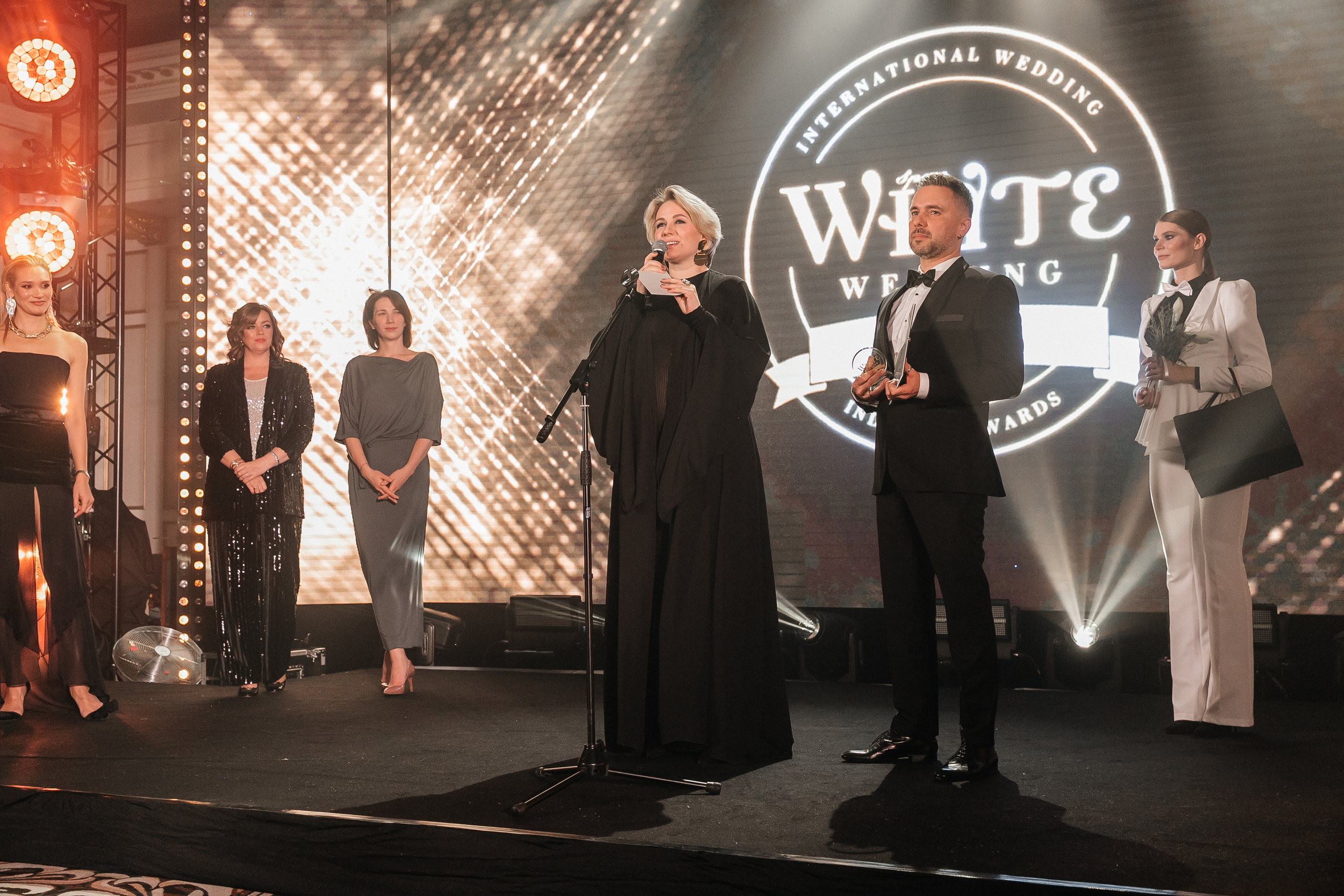 White sposa wedding awards 2021. Свадебный фотограф в Москве Элина Ларченкова. Фото, которые цепляют