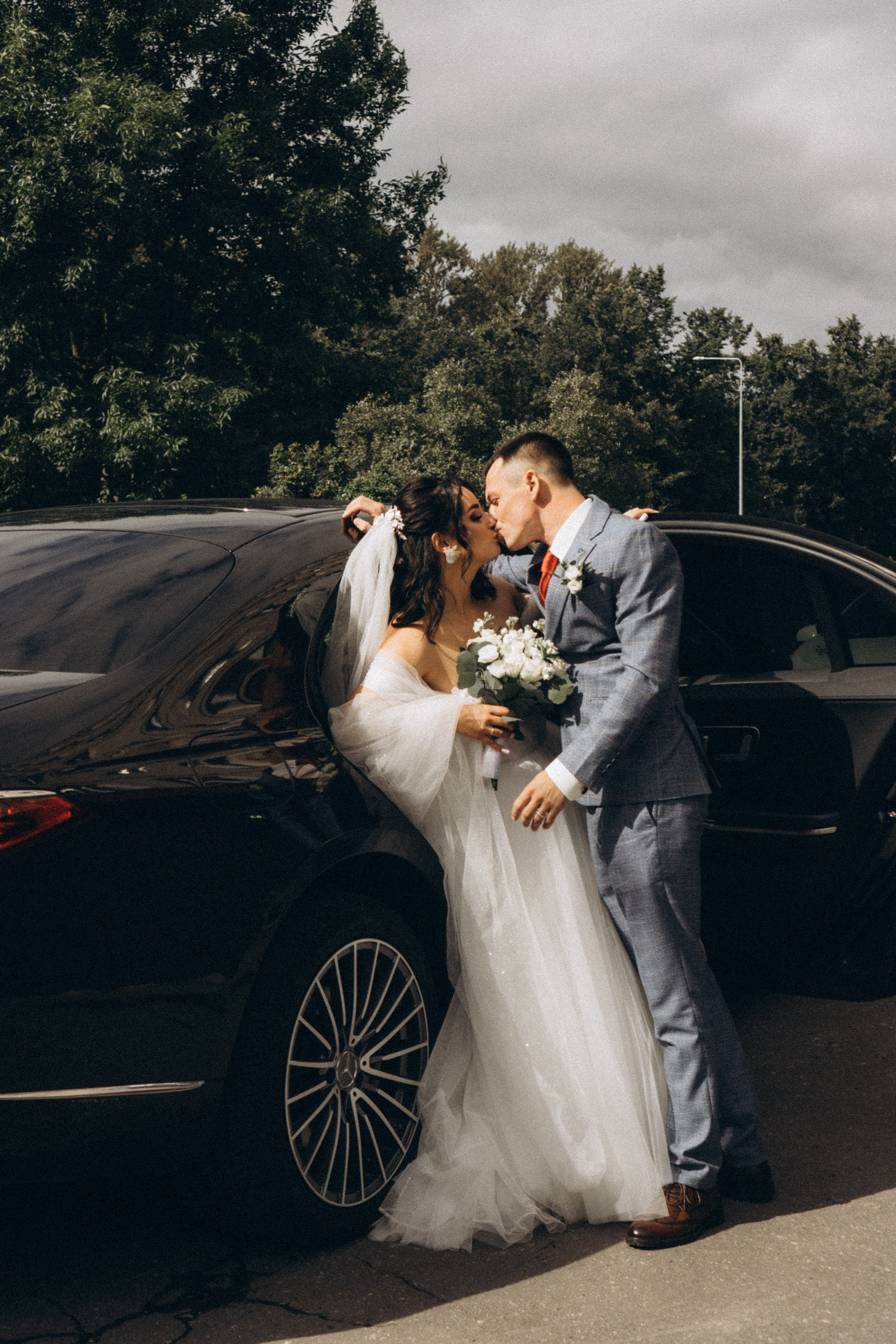 СВАДЕБНАЯ ПРОГУЛКА РЕСТОРАН МЫ ЖЕ НА ТЫ И ФОТОСЕССИИЯ С АВТОМОБИЛЕМ. Профессиональный фотограф, Санкт-Петербург — Виктория Богомолова