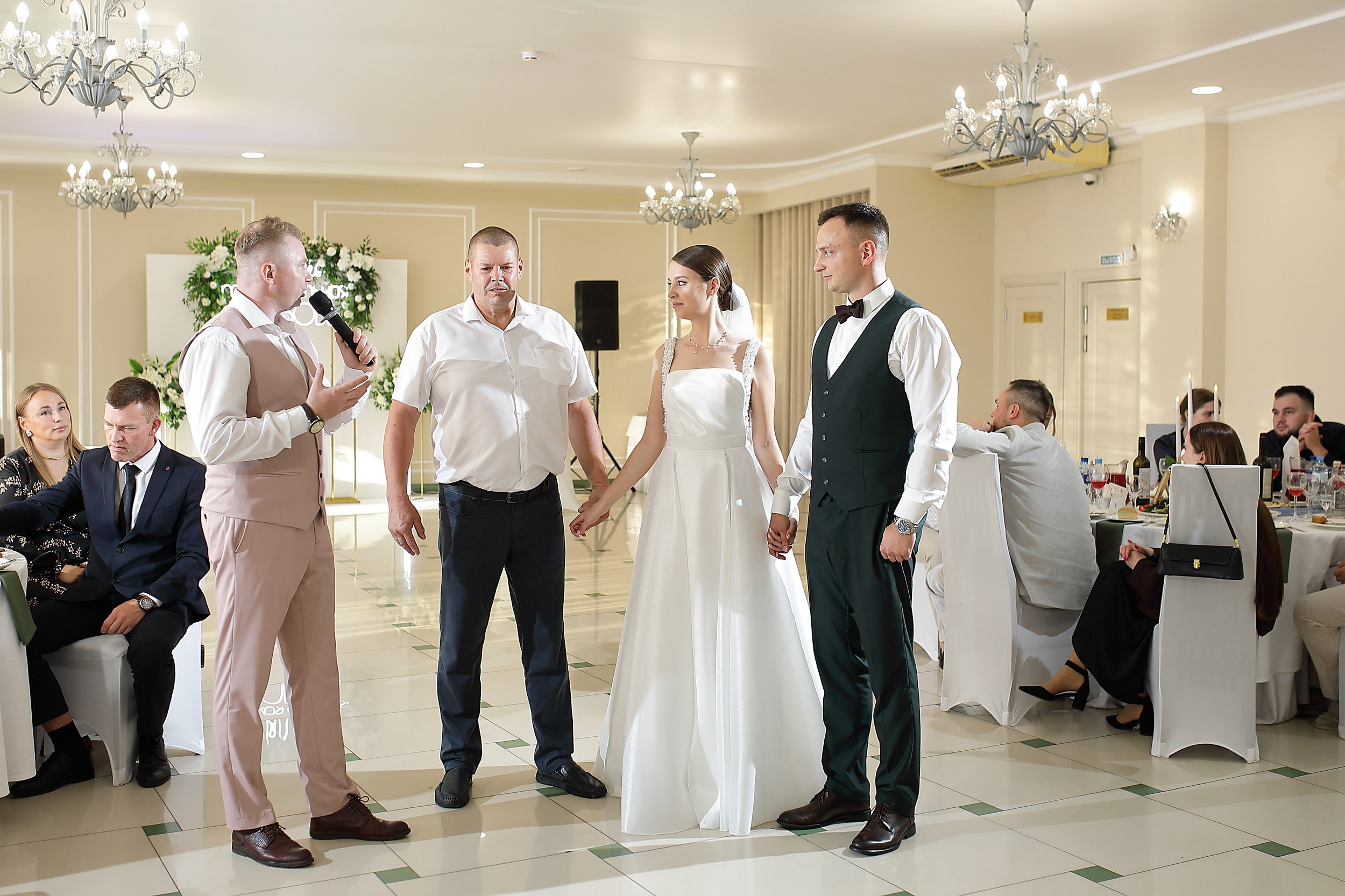 Владимир и Виктория. Свадебный и семейный фотограф и видеограф в Екатеринбурге Полянские Тимур и Анастасия