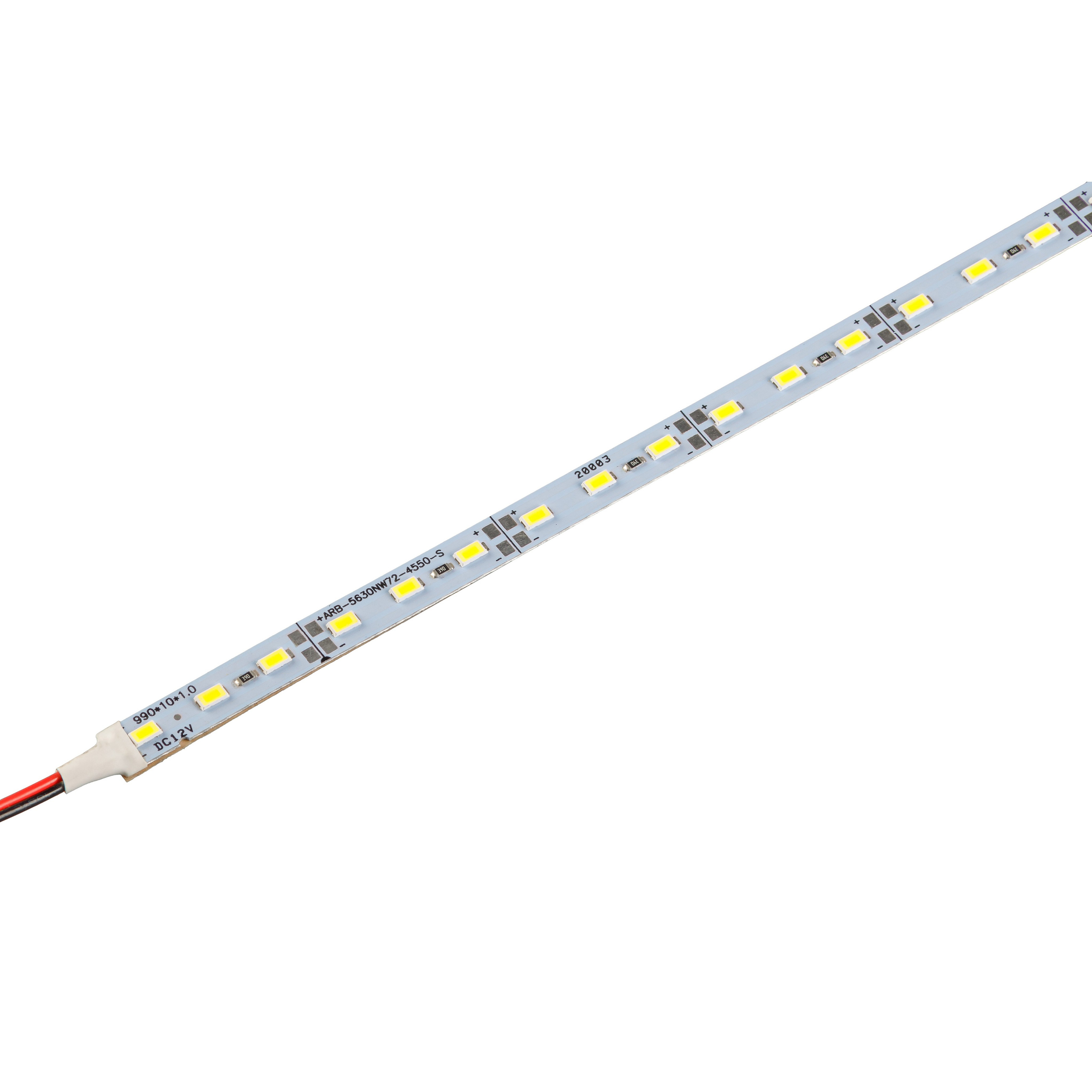 На белом для маркетплейсов и каталогов. Предметный фотограф Александр Трузян