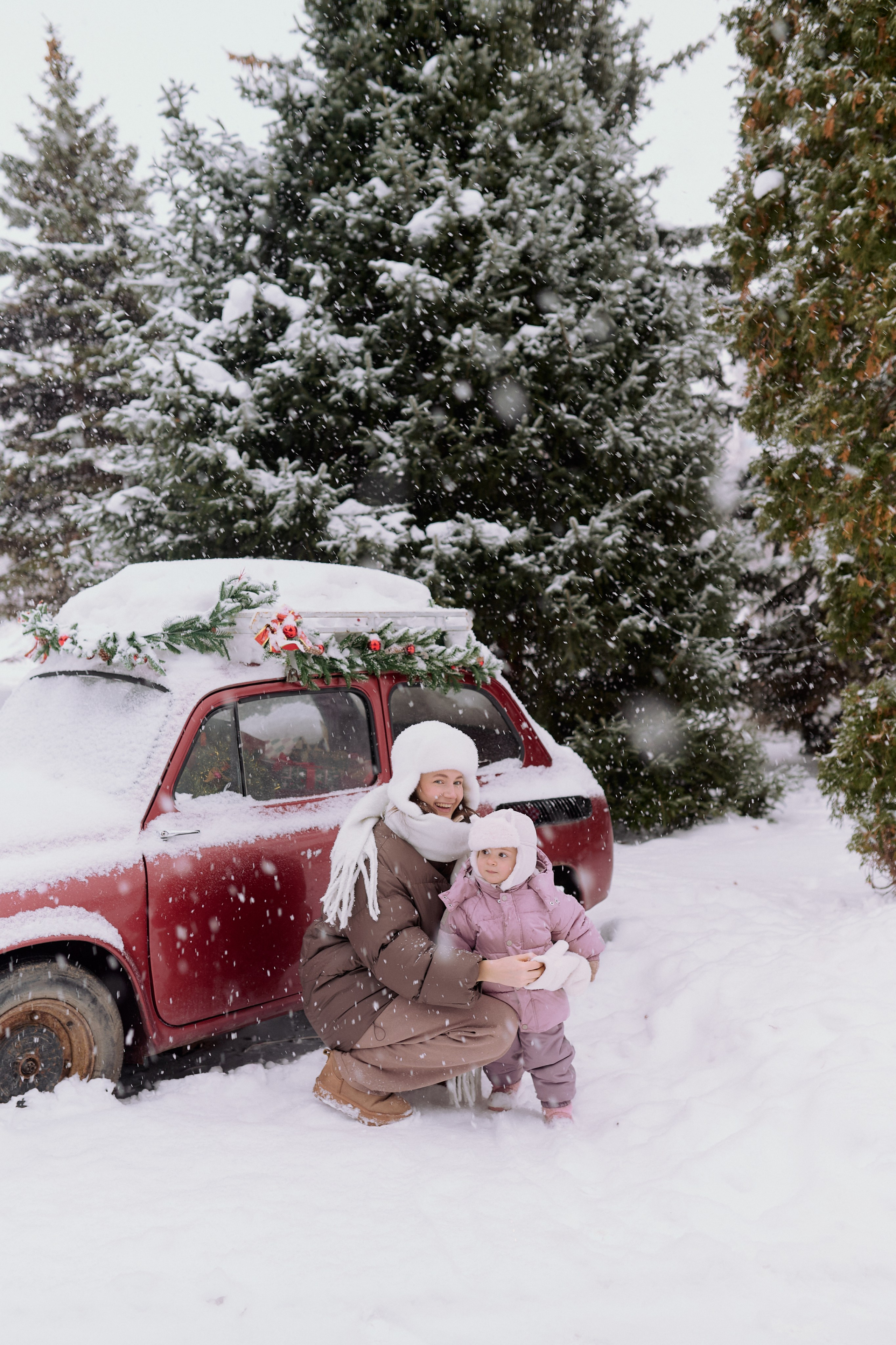 Андрей, Леся и Василиса в снежном парке. Семейный и свадебный lifestyle-фотограф в Москве Мария Петрова
