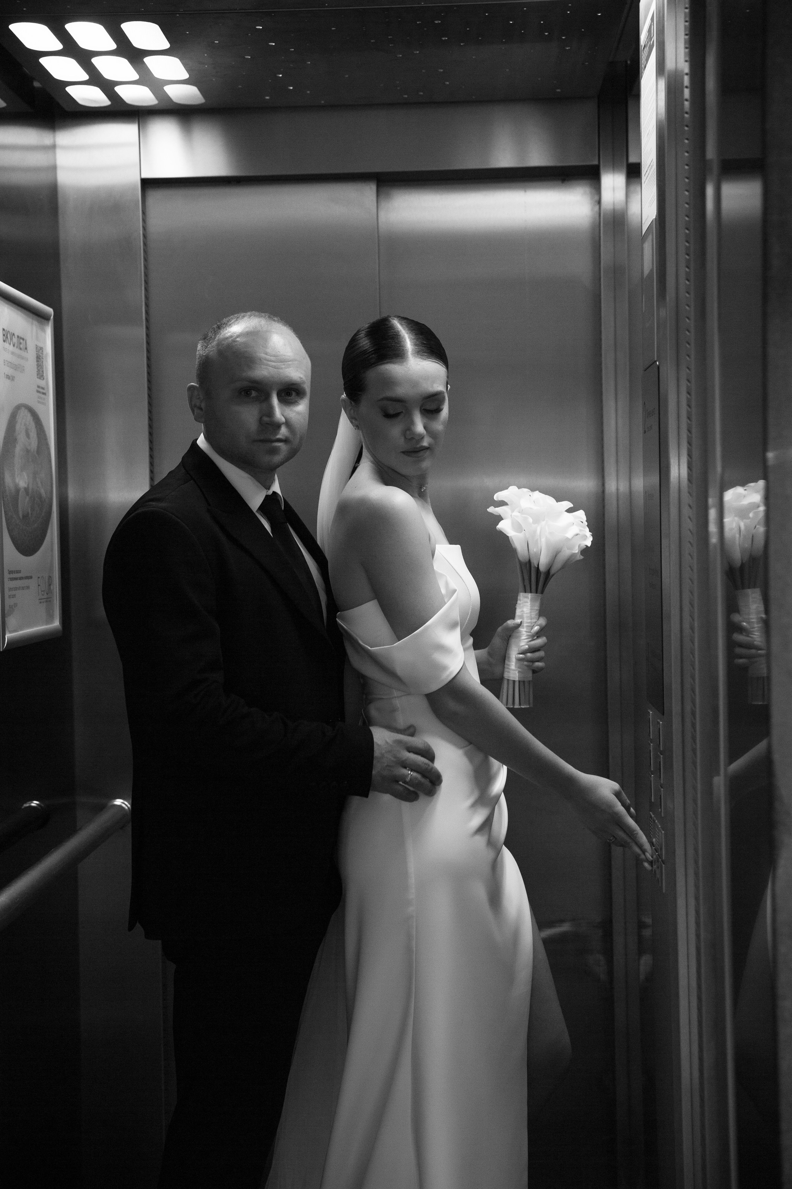 лавстори в лифте