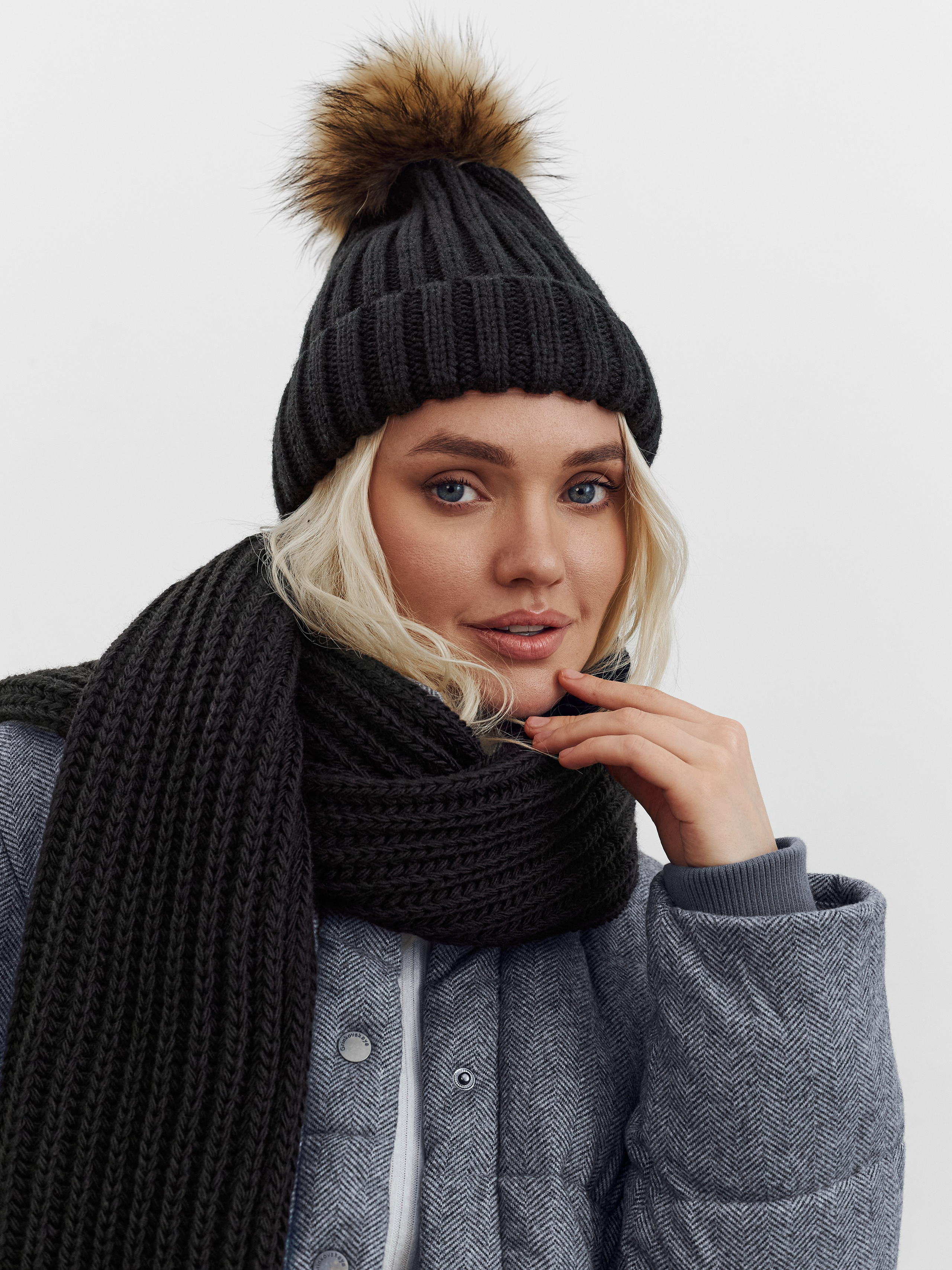 Шапки. Коммерческий фотограф Дарья Горбачева