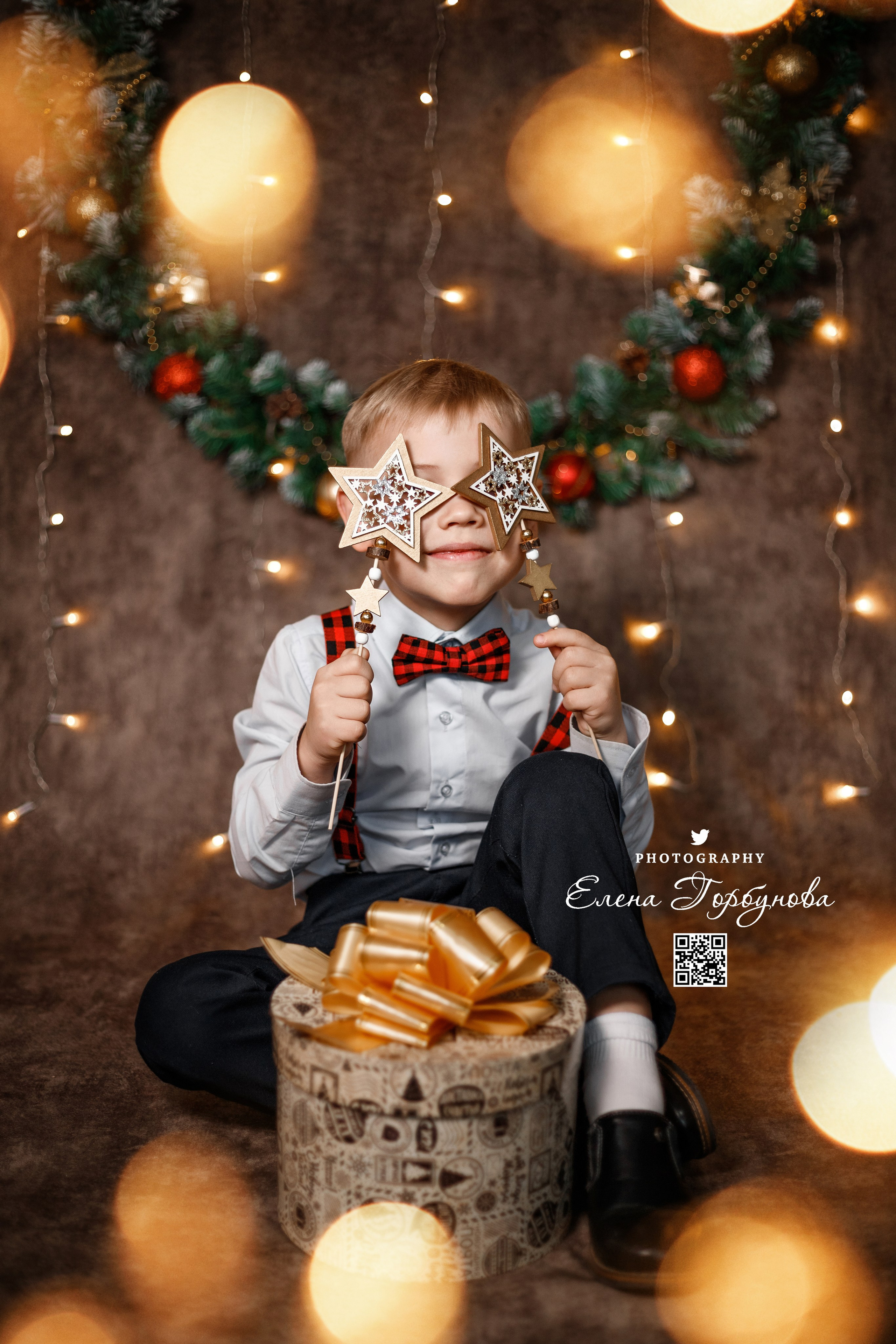 Моя студия. Фото проект Новогодняя открытка. Ноябрь 2023 г. Фотограф Пермь. Свадьбы. Семья и дети, школа, д. сад. Фотокниги