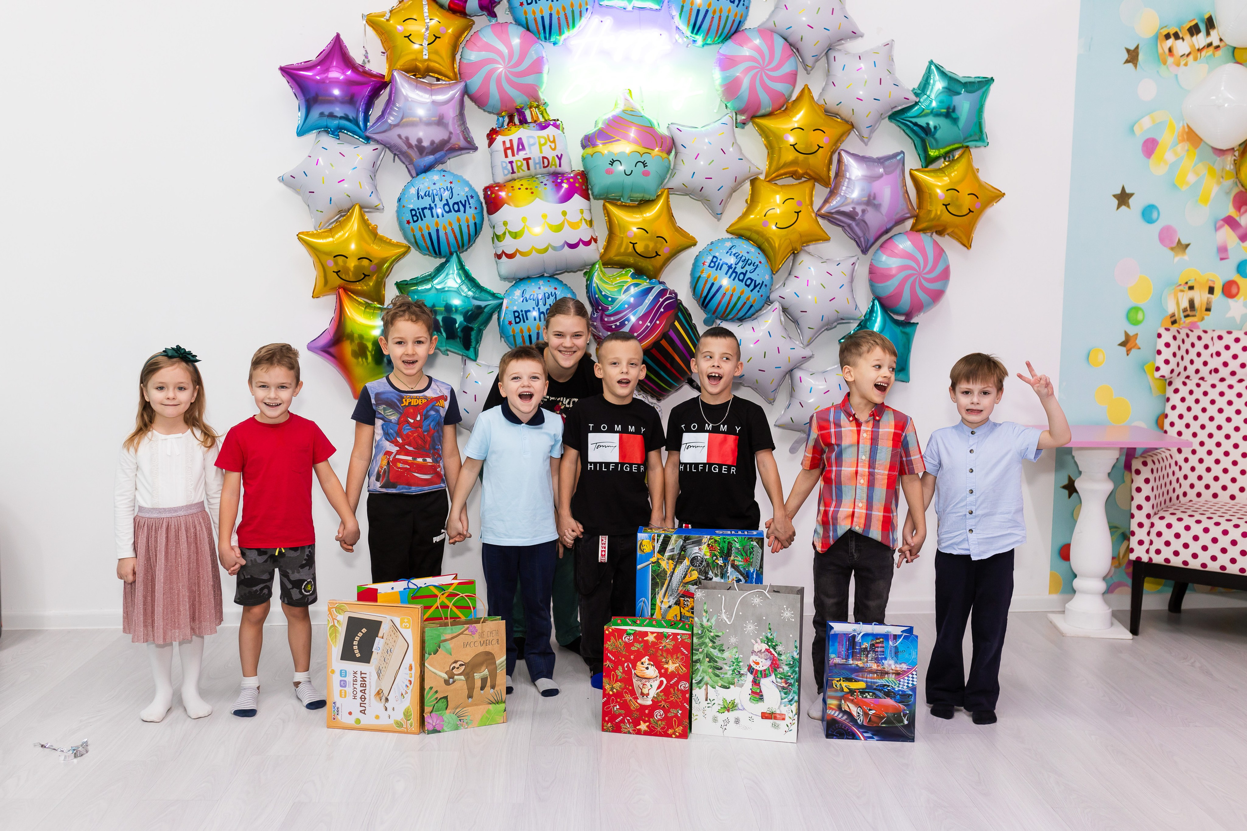 День Рождение в Дети при деле. Свадебный фотограф в городе Подольск МО и Москва Крылова Ирина