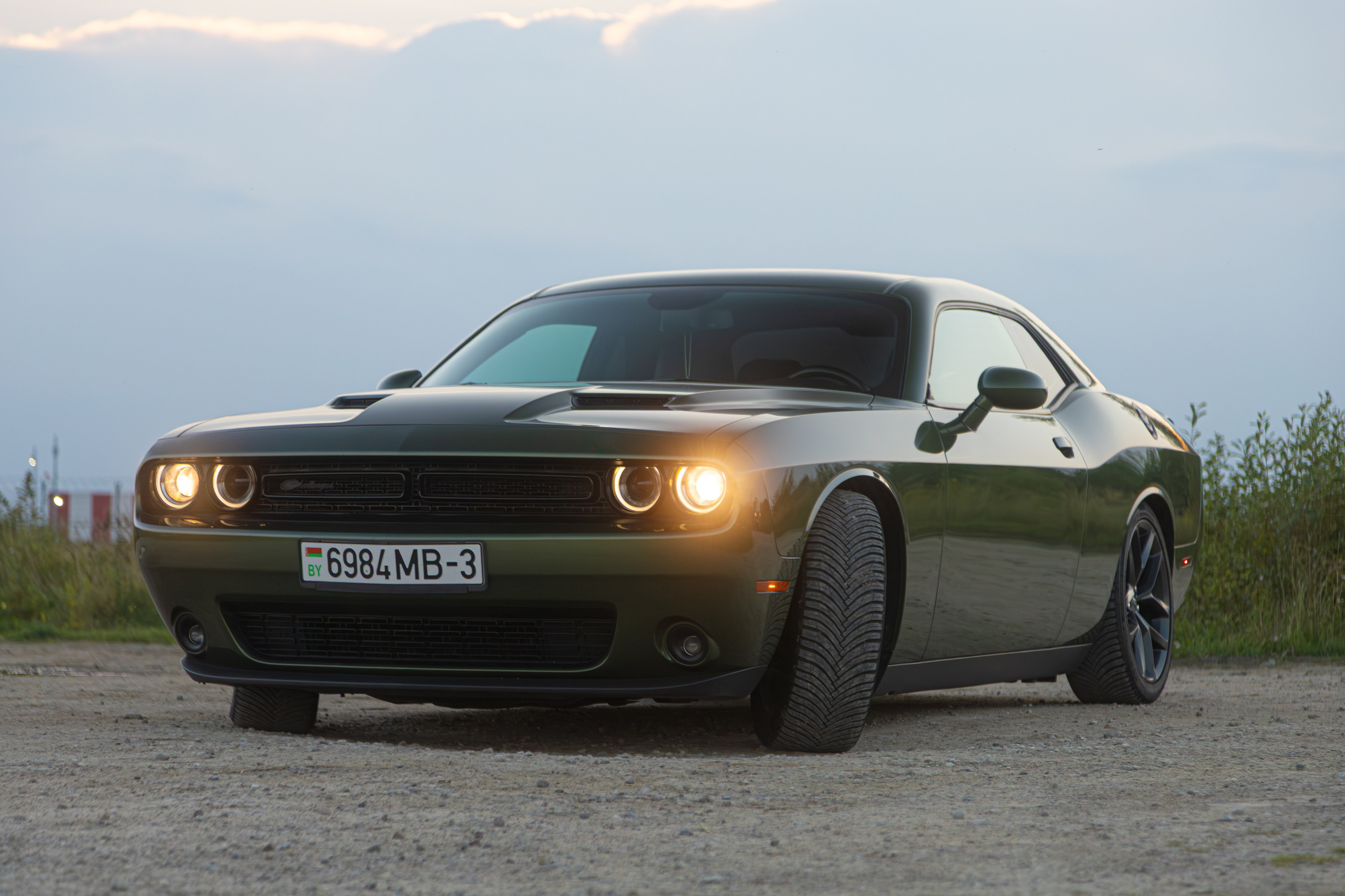 Partner Rent — Dodge Challenger. — Digital Noise —