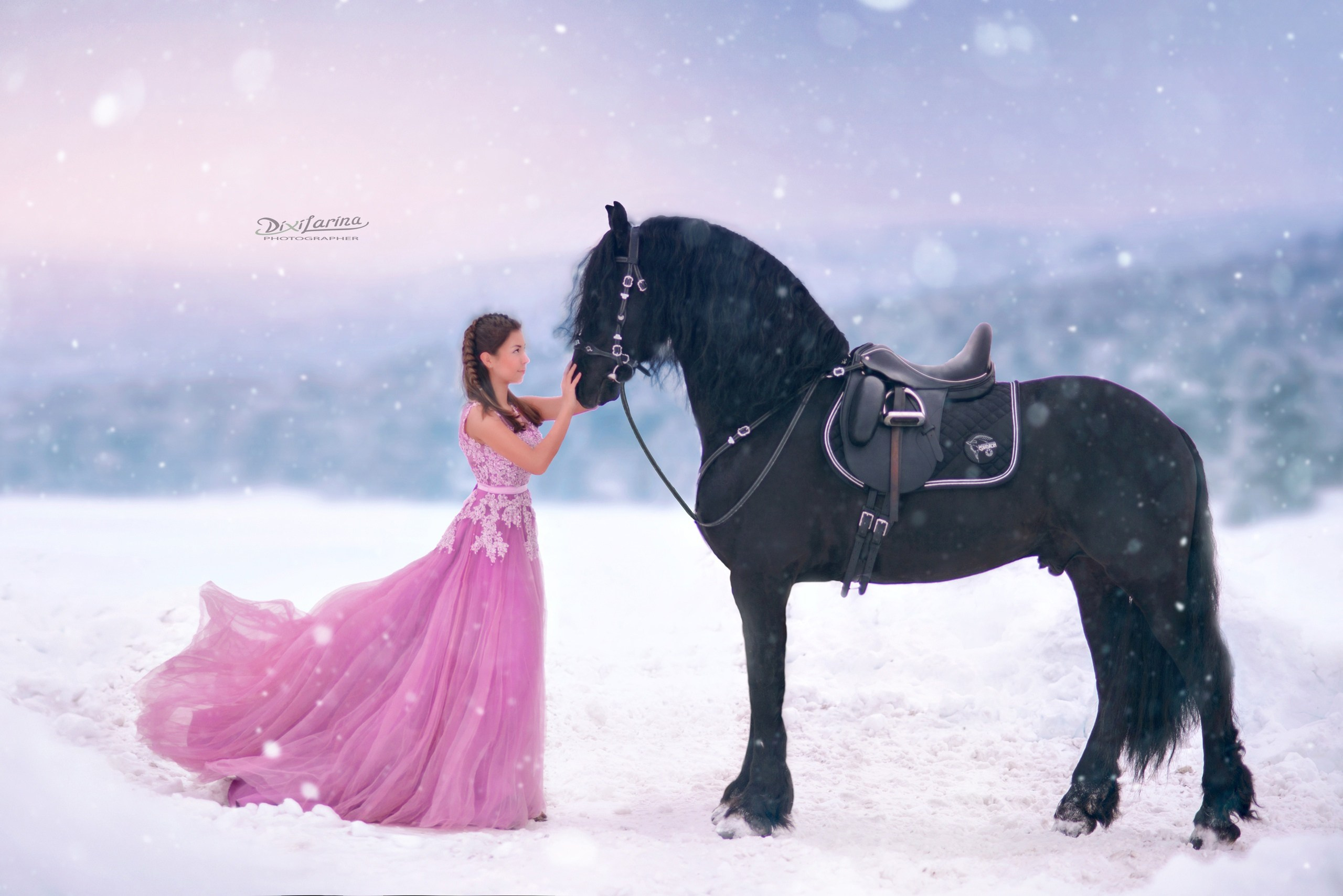 Примеры зимних образов фото Дикси Ларина. Фотограф Варвара Ермоленко