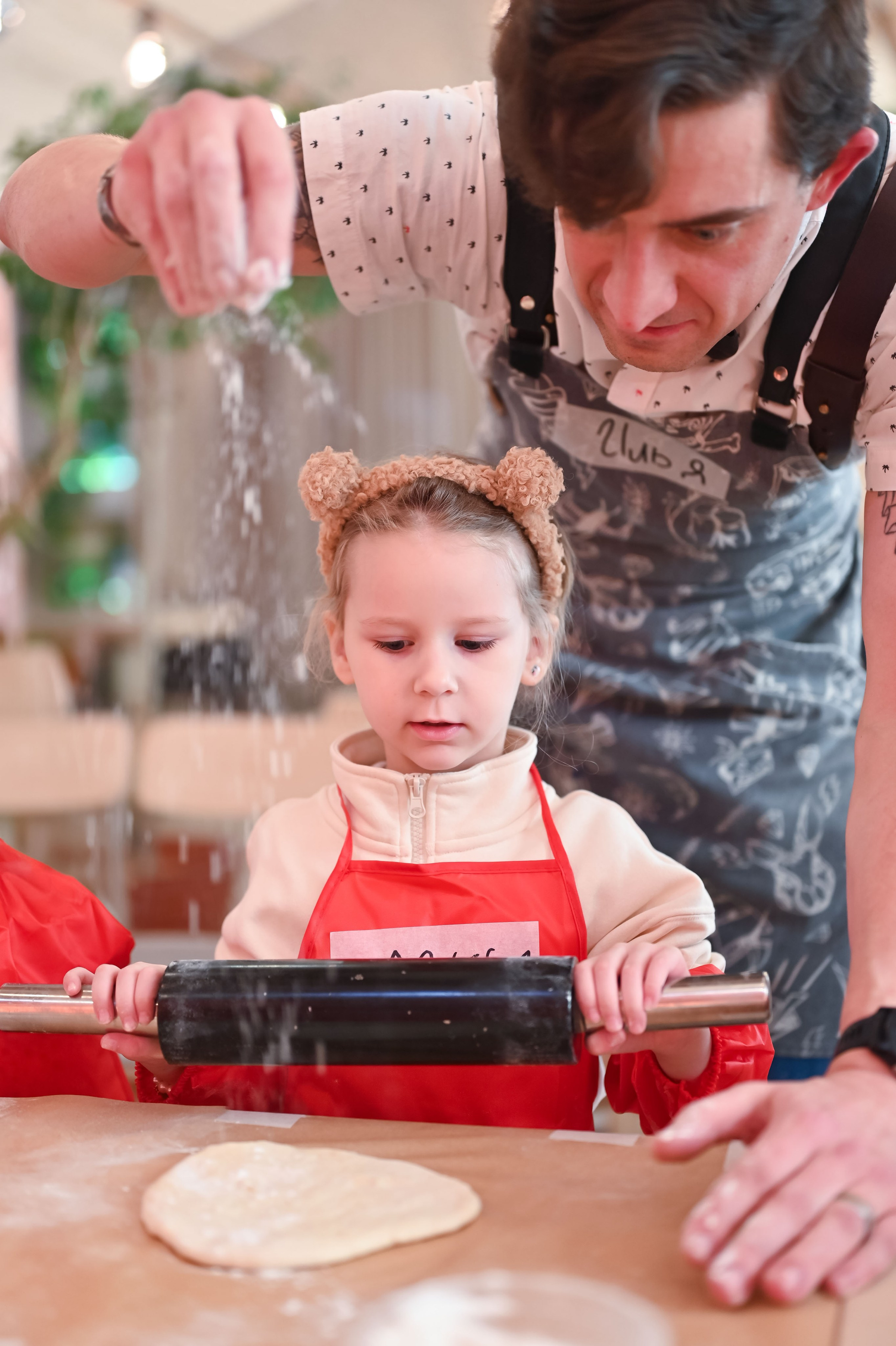 Детский мастеркласс в ресторане. ZDARONOKIA Репортажный фотограф