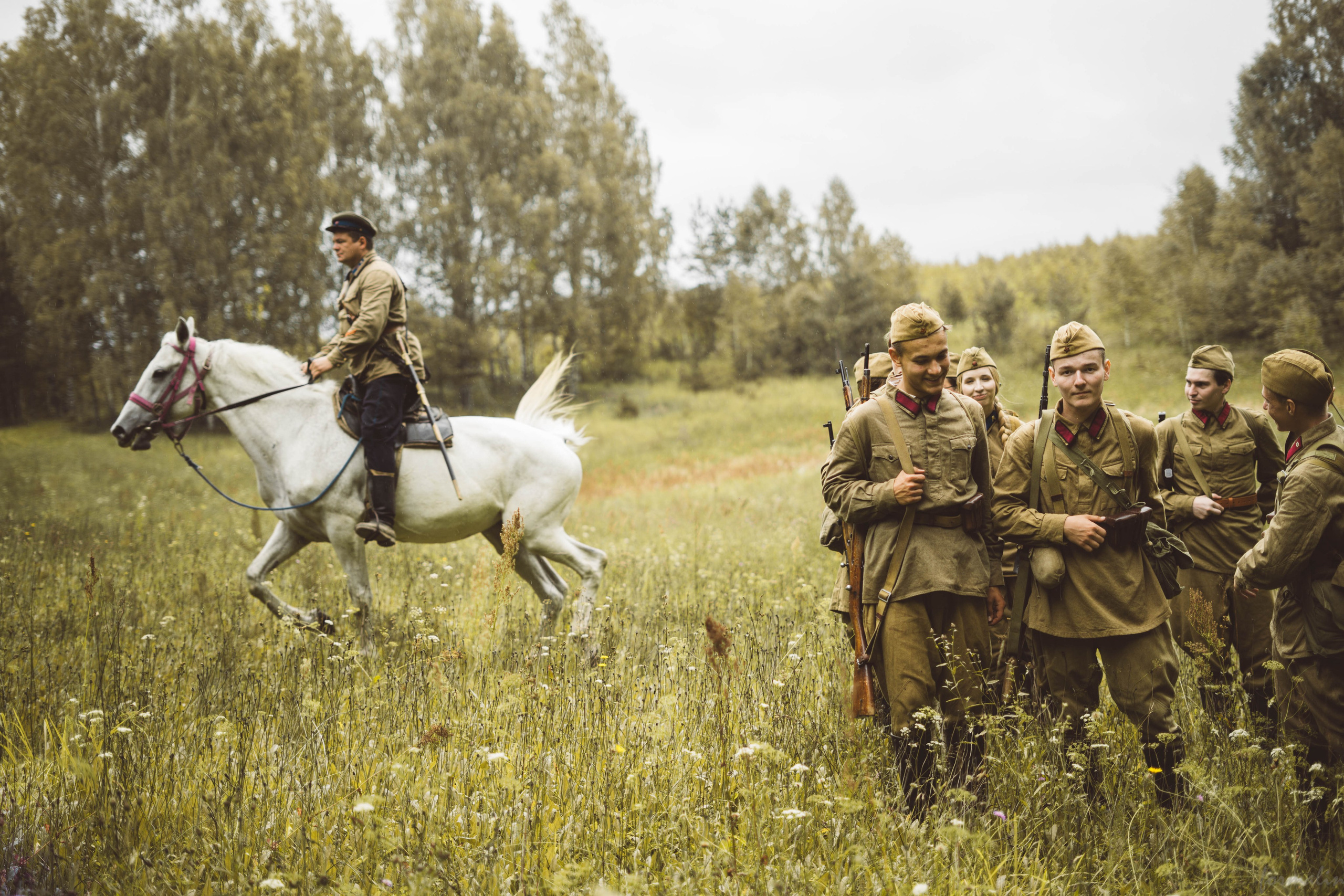 Марш в прошлое. Алиса Никитцова | Фотограф в Казани