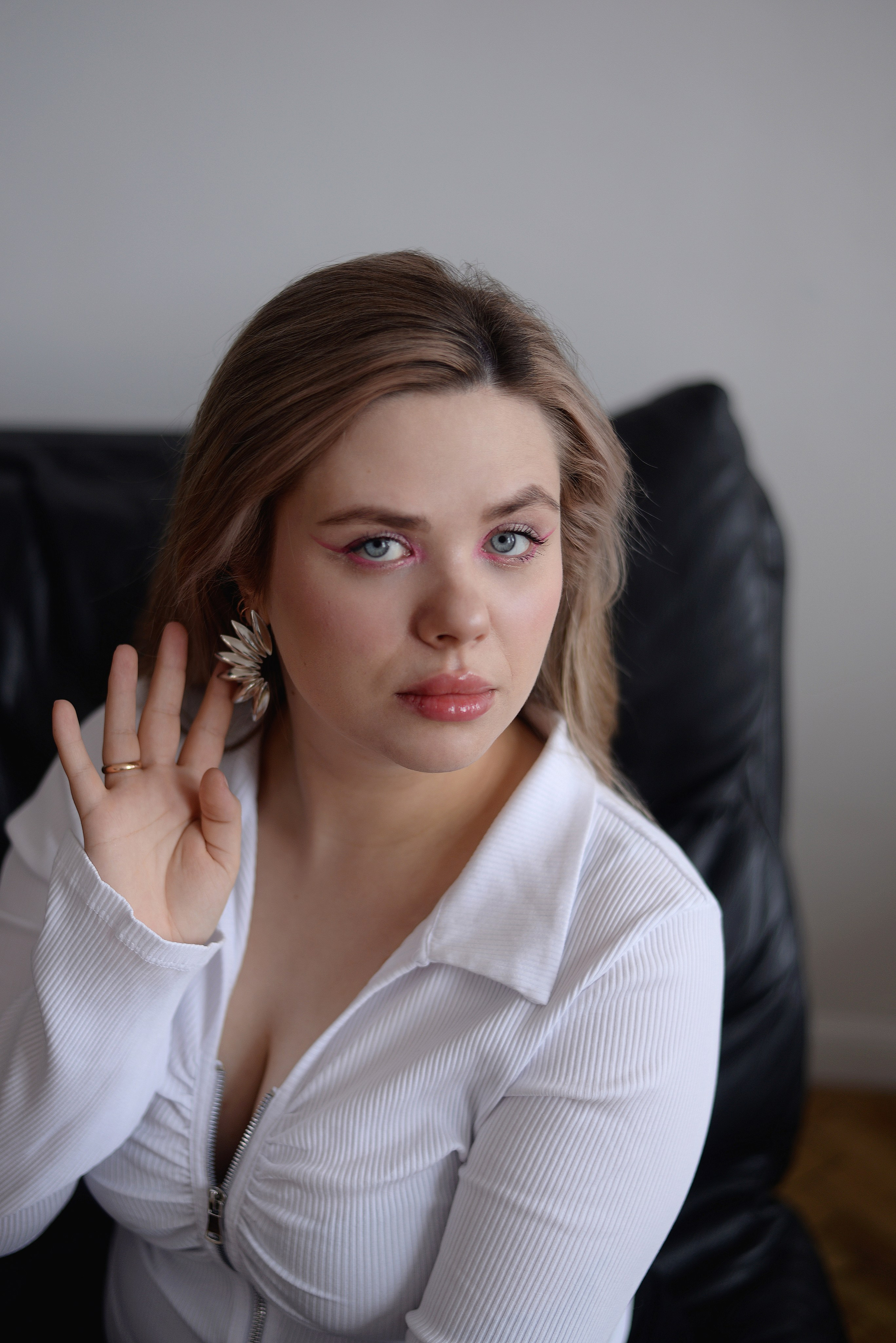 В студии. Фотограф Любовь Бузыкина