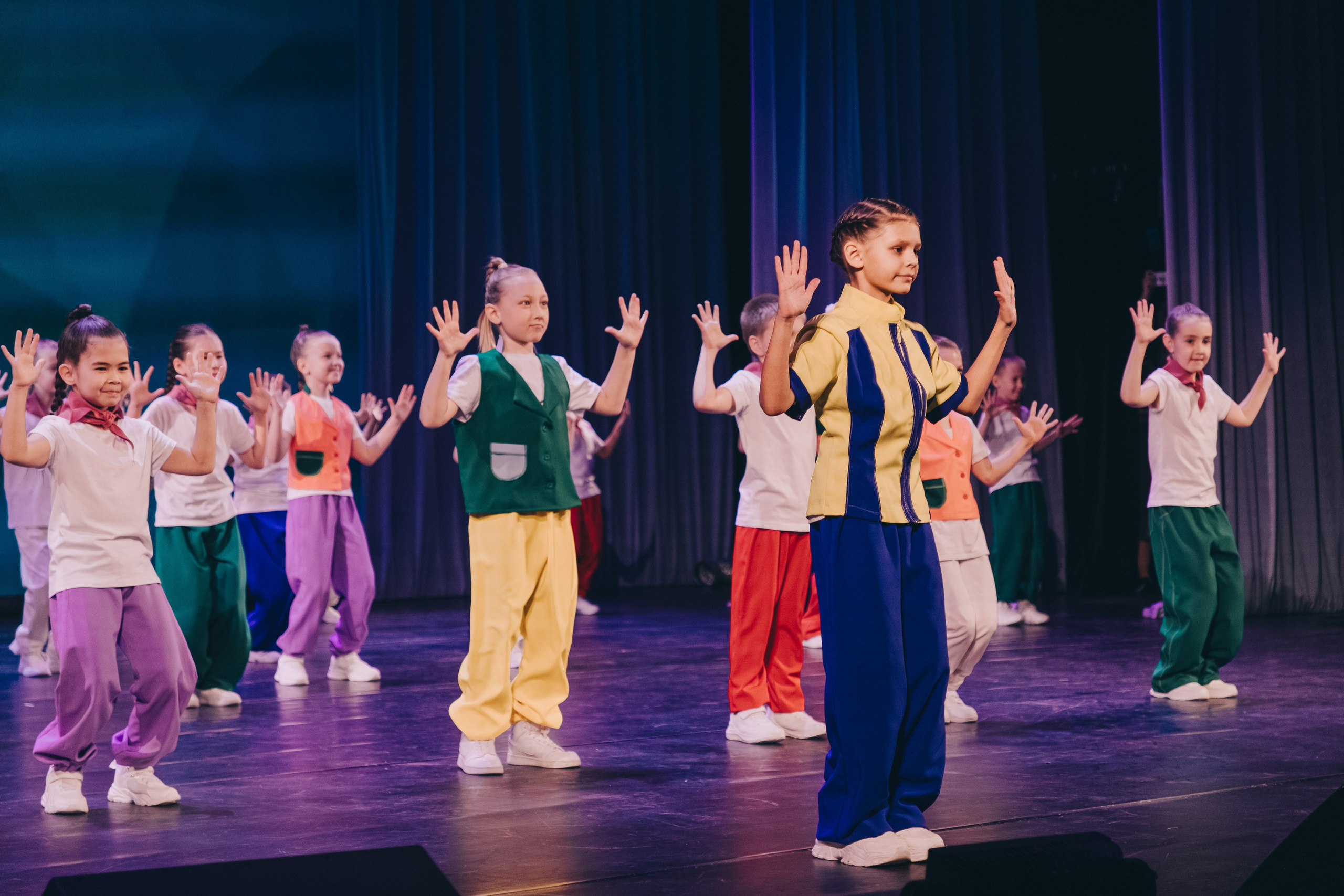 Танцевальный концерт. Фотограф в Иркутске Анна Мирошникова