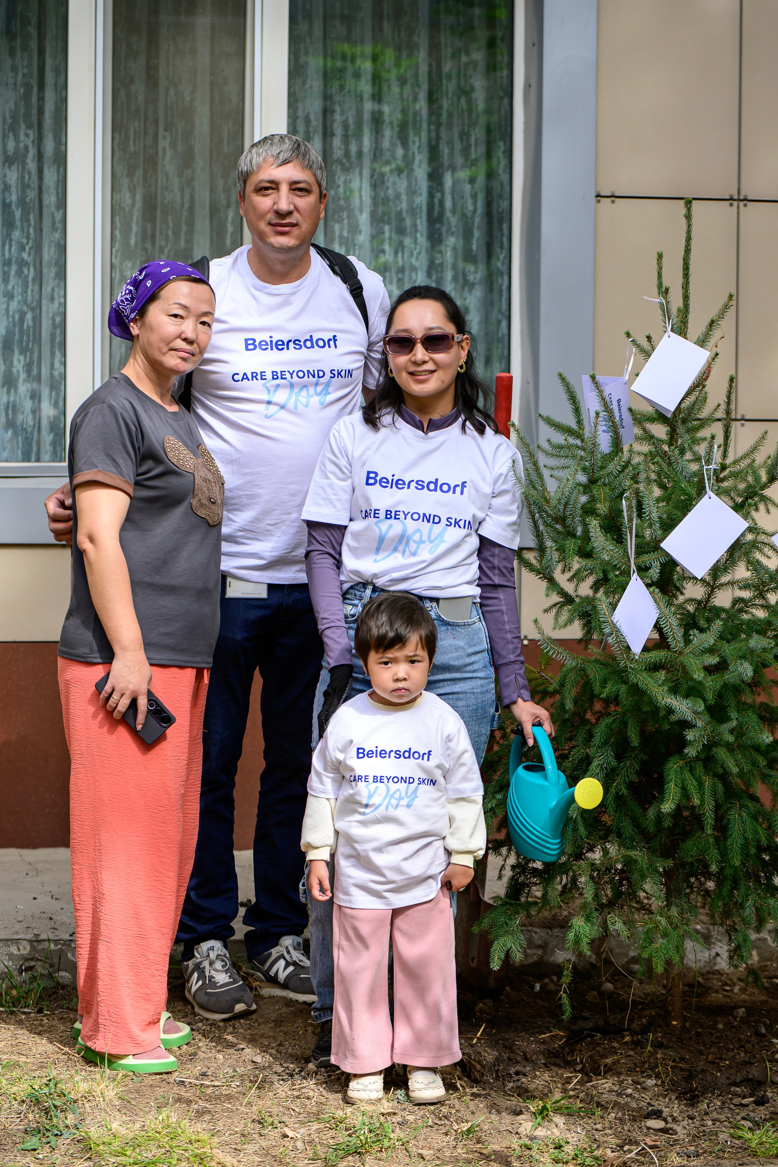 Фотосъемка мероприятия Благотворительная акция «Центре Педиатрии» Care Beyond Skin Day. Фотограф в Алматы Егор Поленов