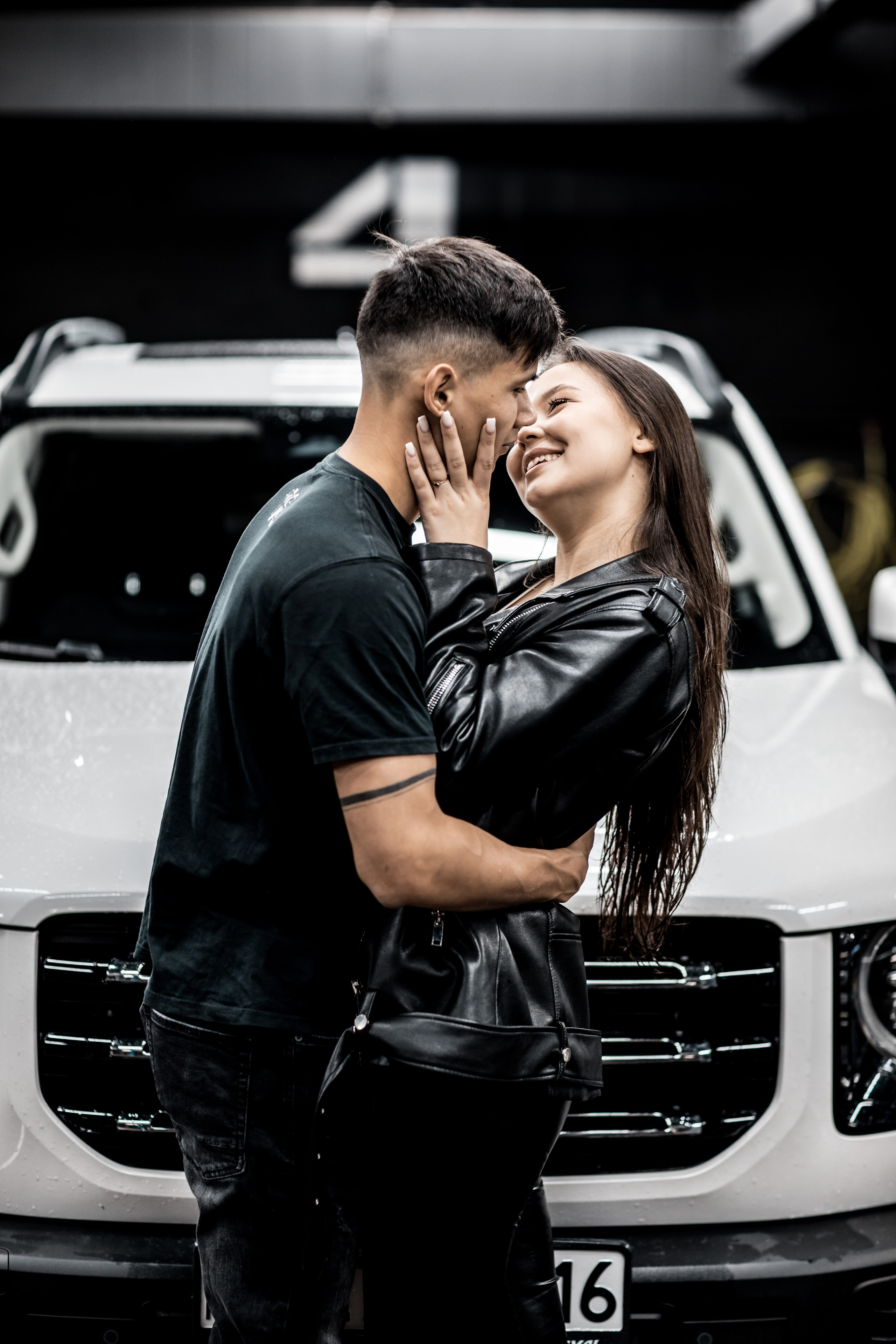 Love story Auto. Женский и семейный Фотограф В Усть-Каменогорске Юлия Журавлева