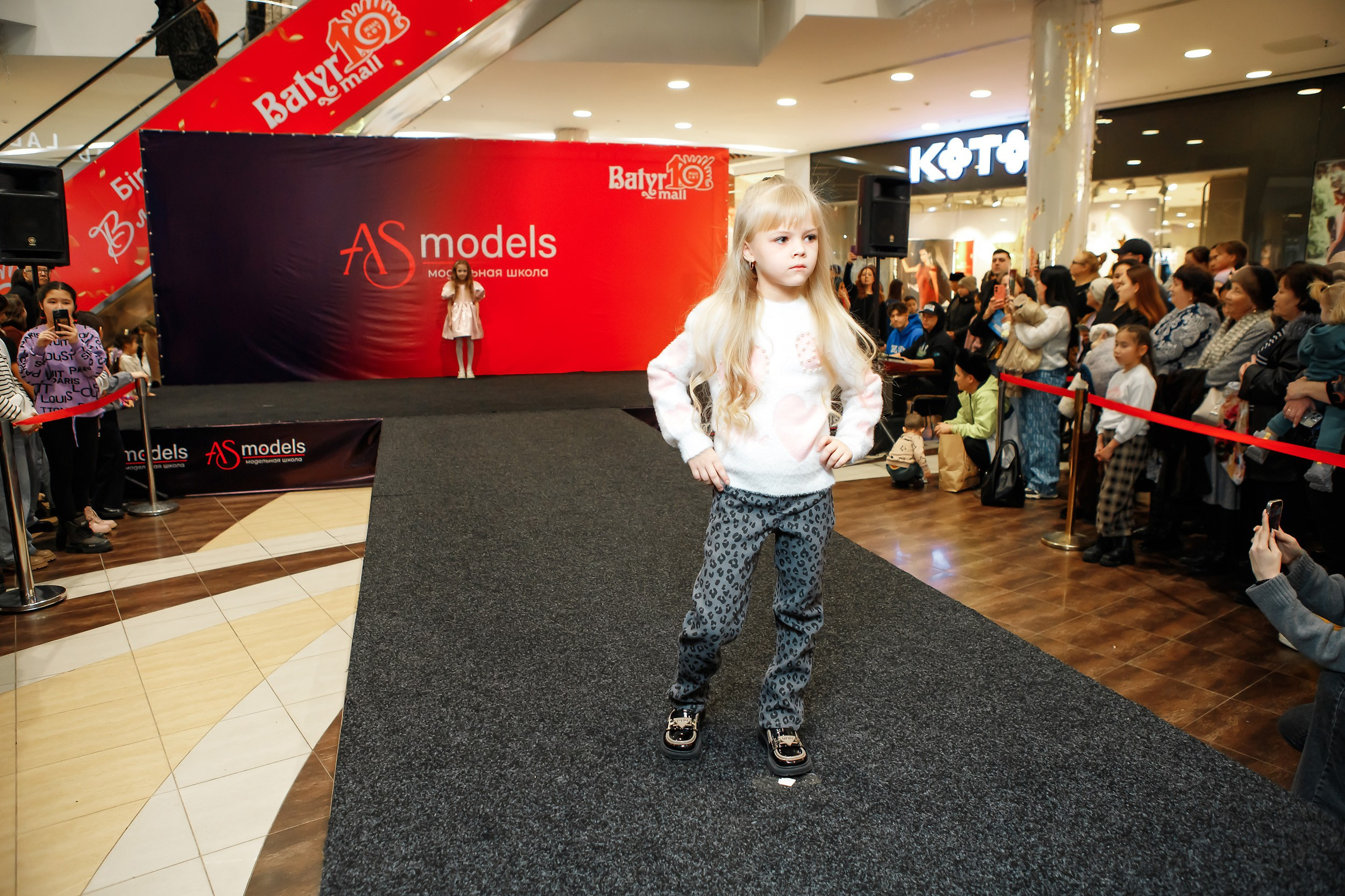 Fashion Show модельной школы AS Models. Кипятком Павлодар