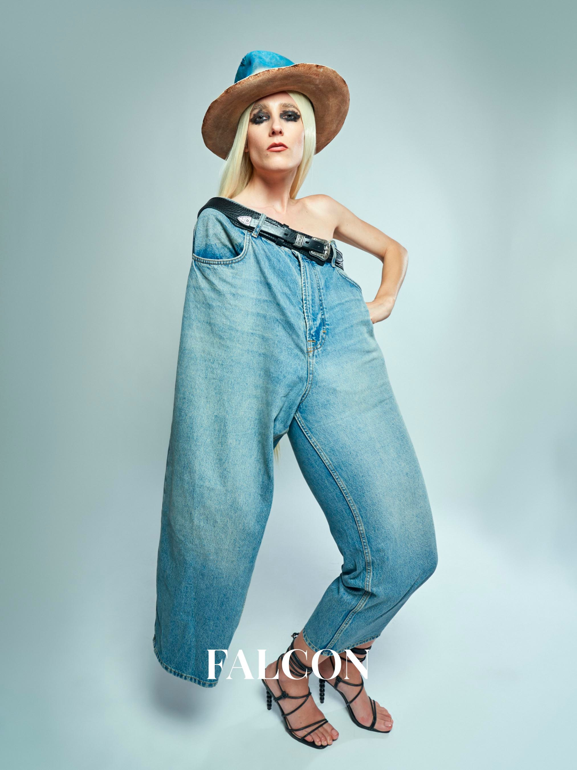 Falcon. Fashion Photographer in Milan