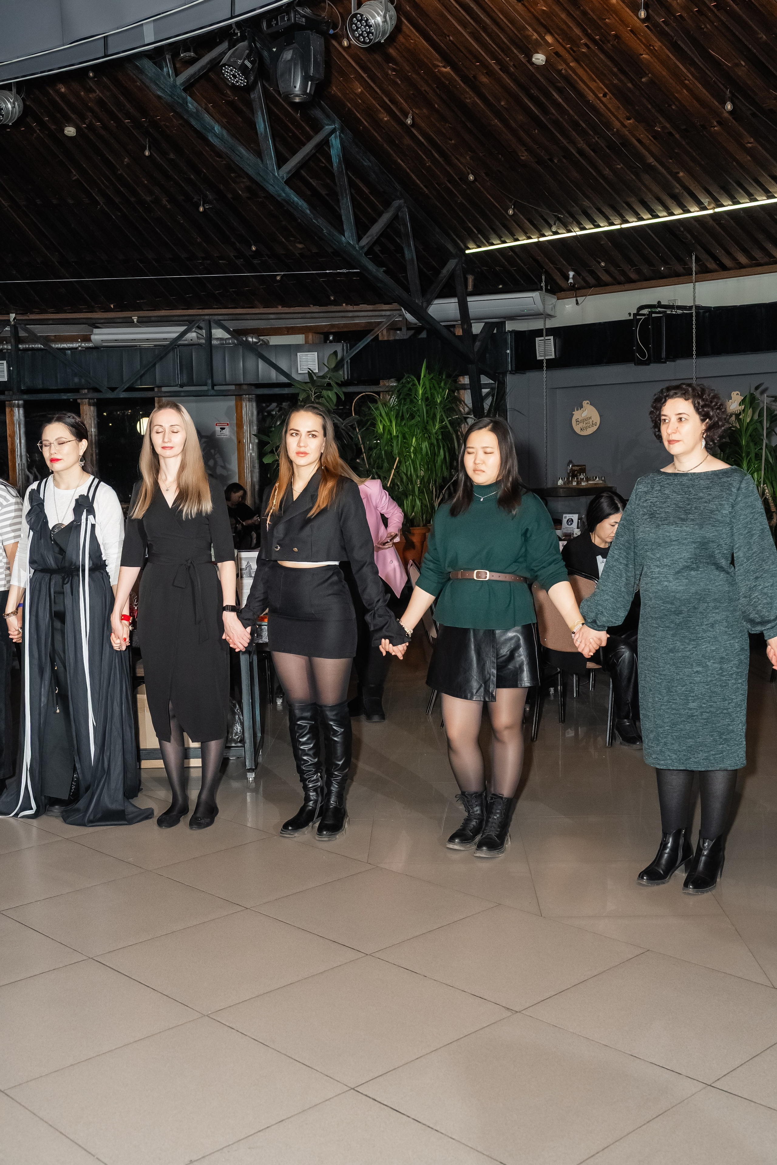 Фестиваль писхологии и самопознания. Фотограф и видеограф в Улан-Удэ: Аюна Габагуева и Артём Шаханов