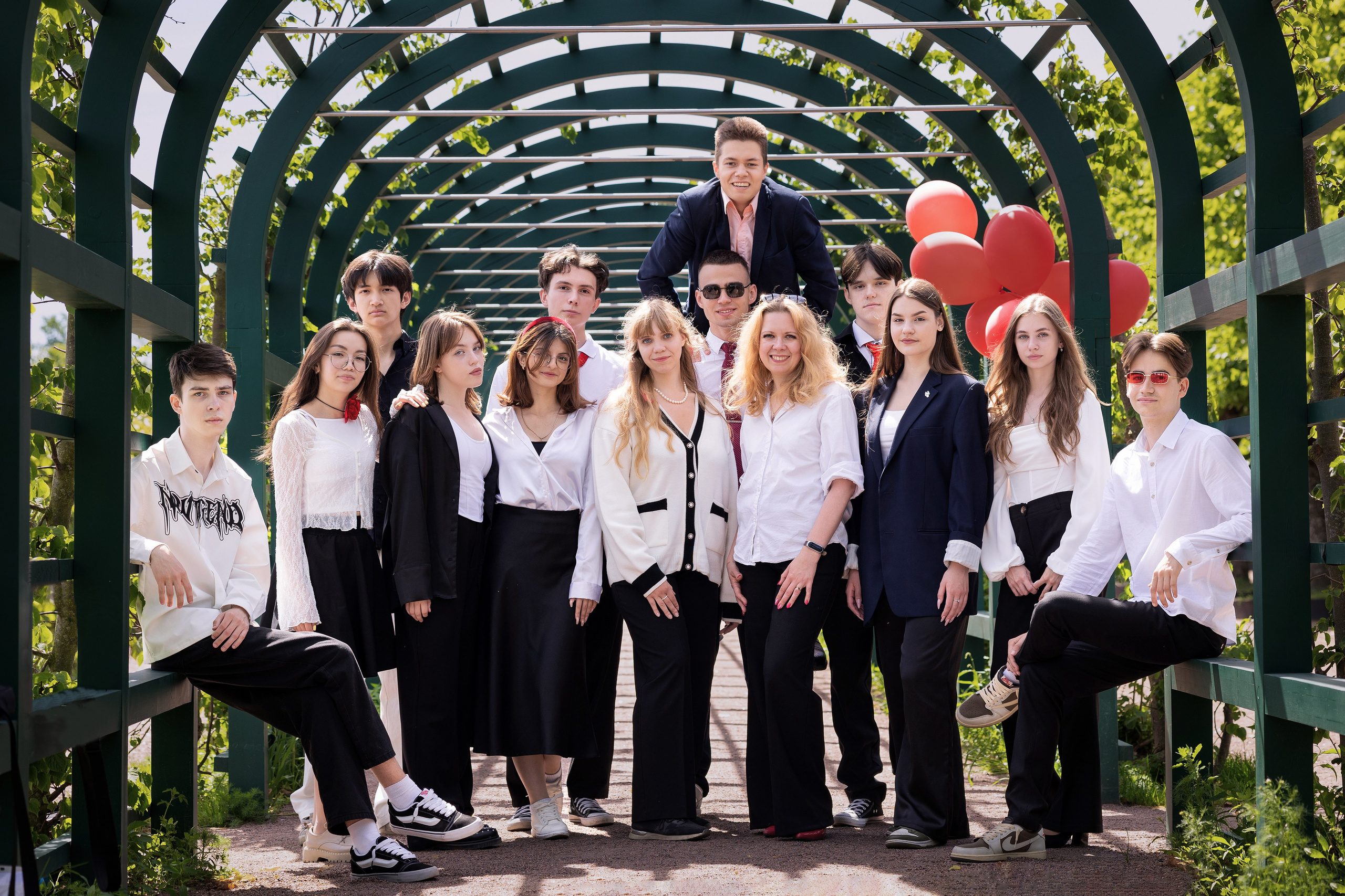 11 класс в Петергофе. Выпускные альбомы. Школьный и семейный фотограф Виктория Игнатьева