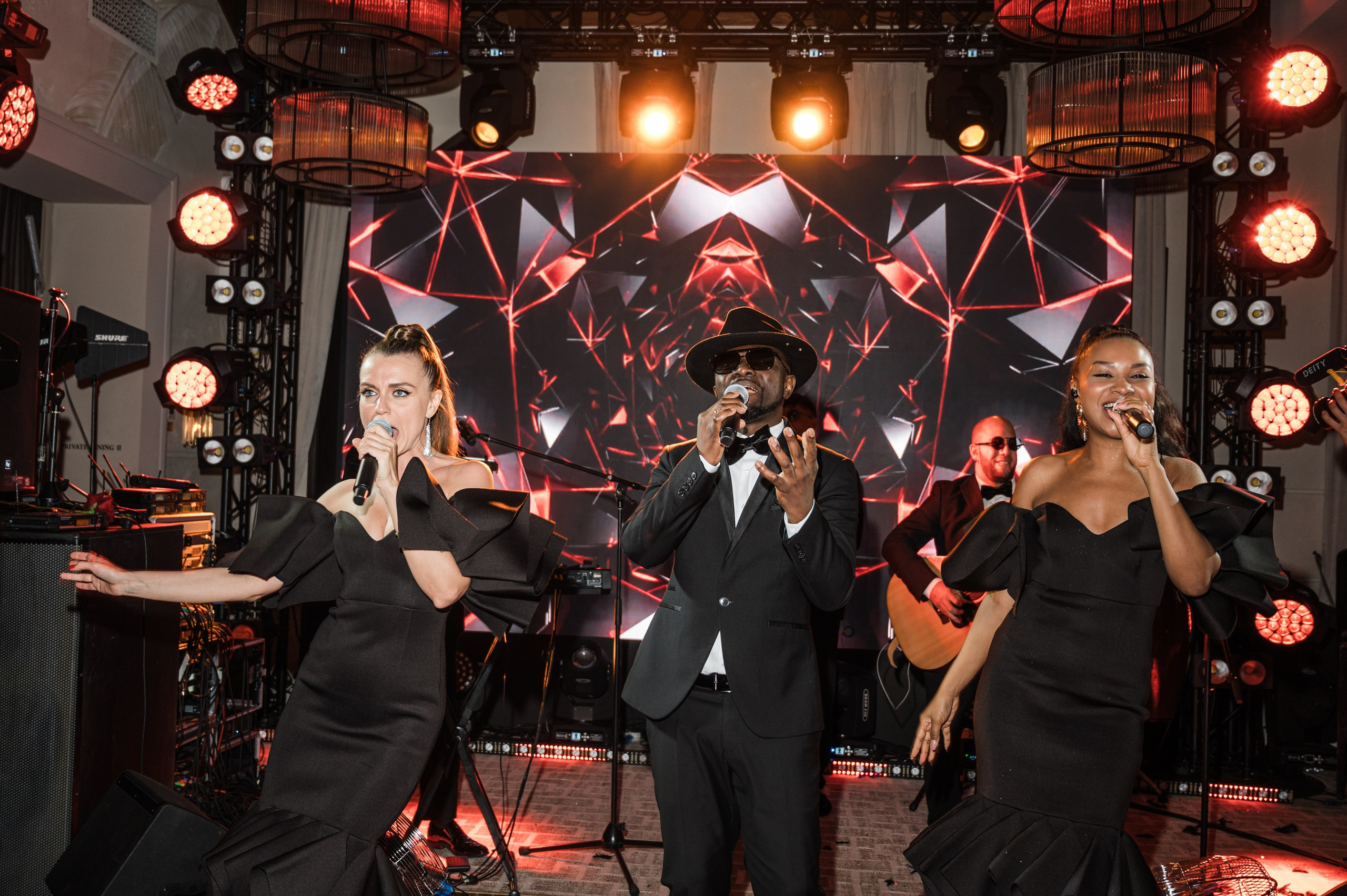 Репортажный фотограф на корпоратив и другие мероприятия. Свадебный и семейный фотограф в Краснодаре Марина Стёпа