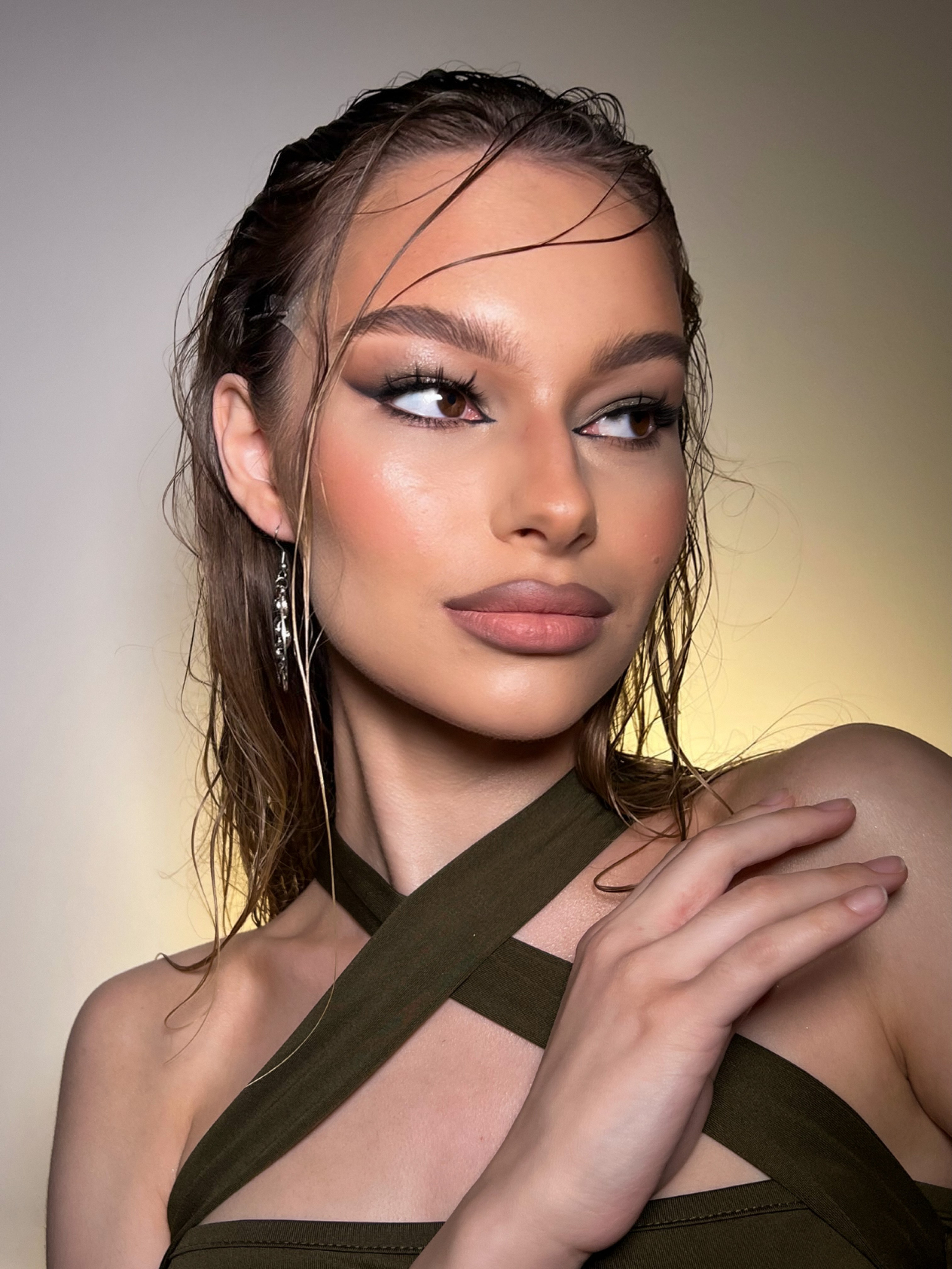 Модель для предметной съемки Анастасия Ж. С.-Пб| Sale Easy